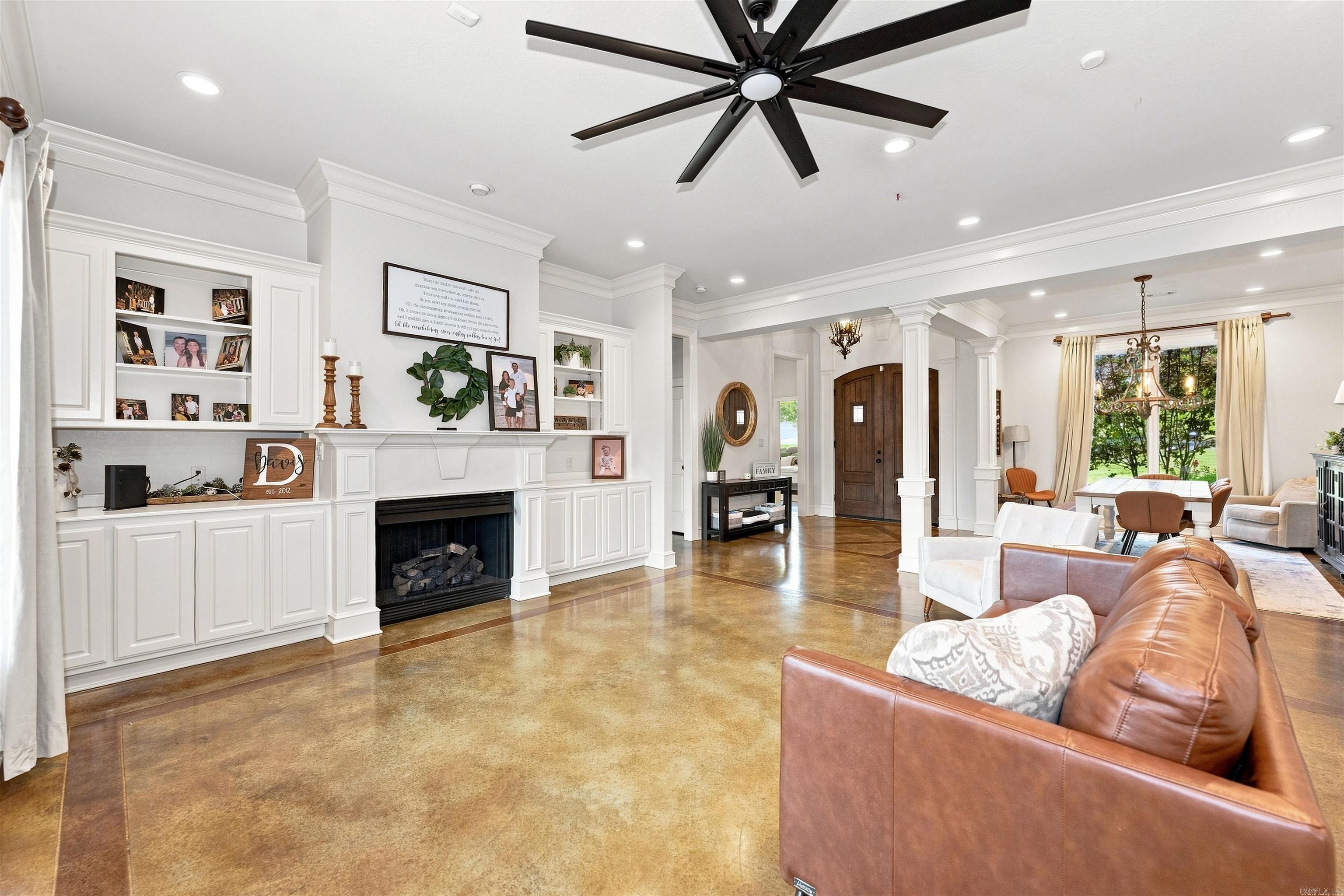7310 Palm Beach Avenue Property Photo 8