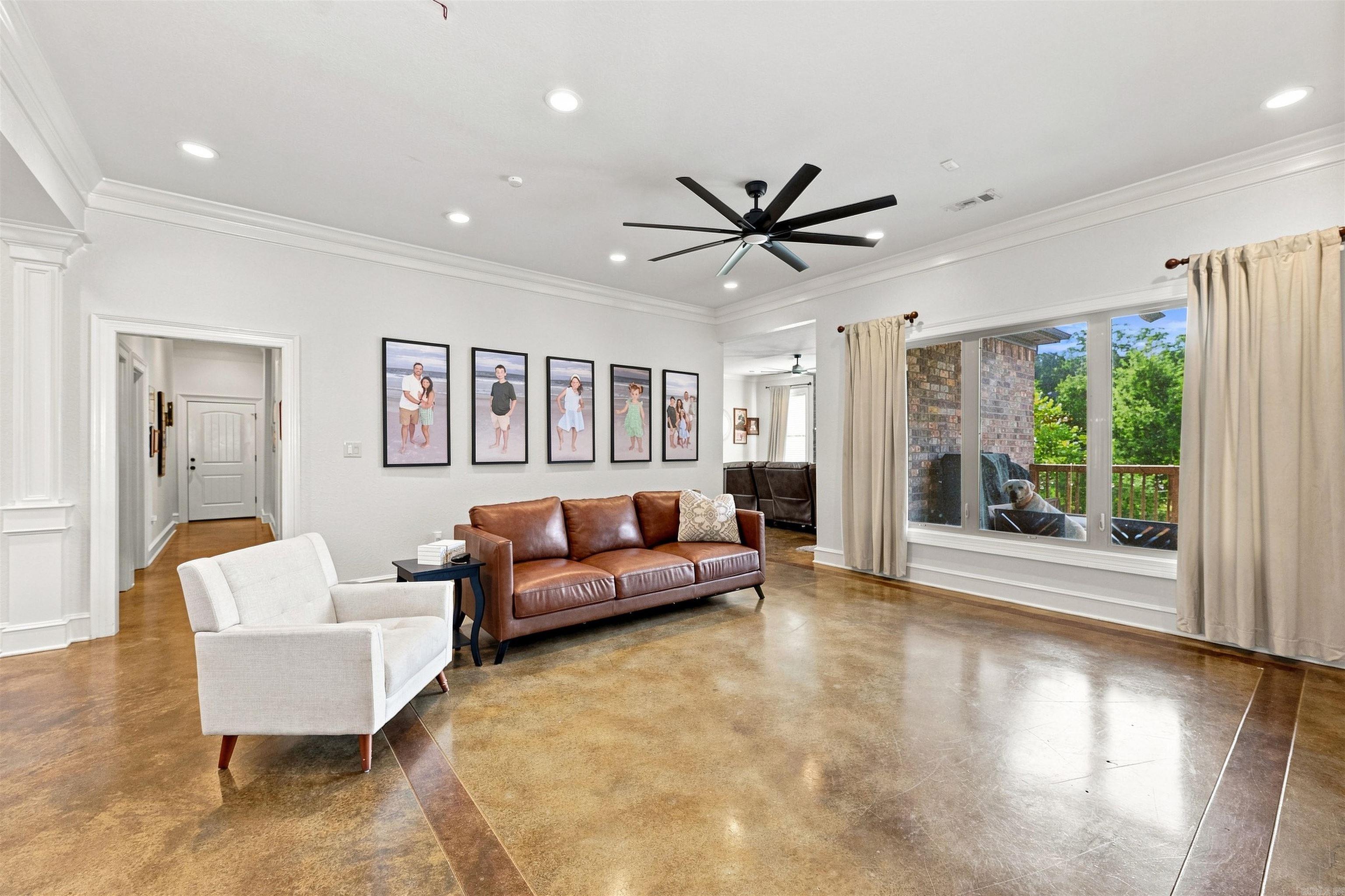 7310 Palm Beach Avenue Property Photo 10