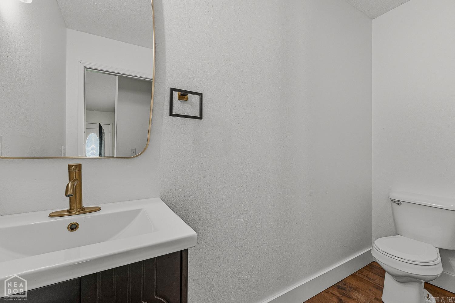 1101 Roberts Drive Property Photo 18