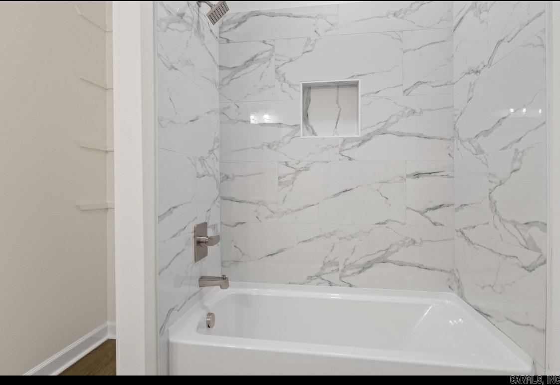 8010 Kanis Oaks Drive Property Photo 9