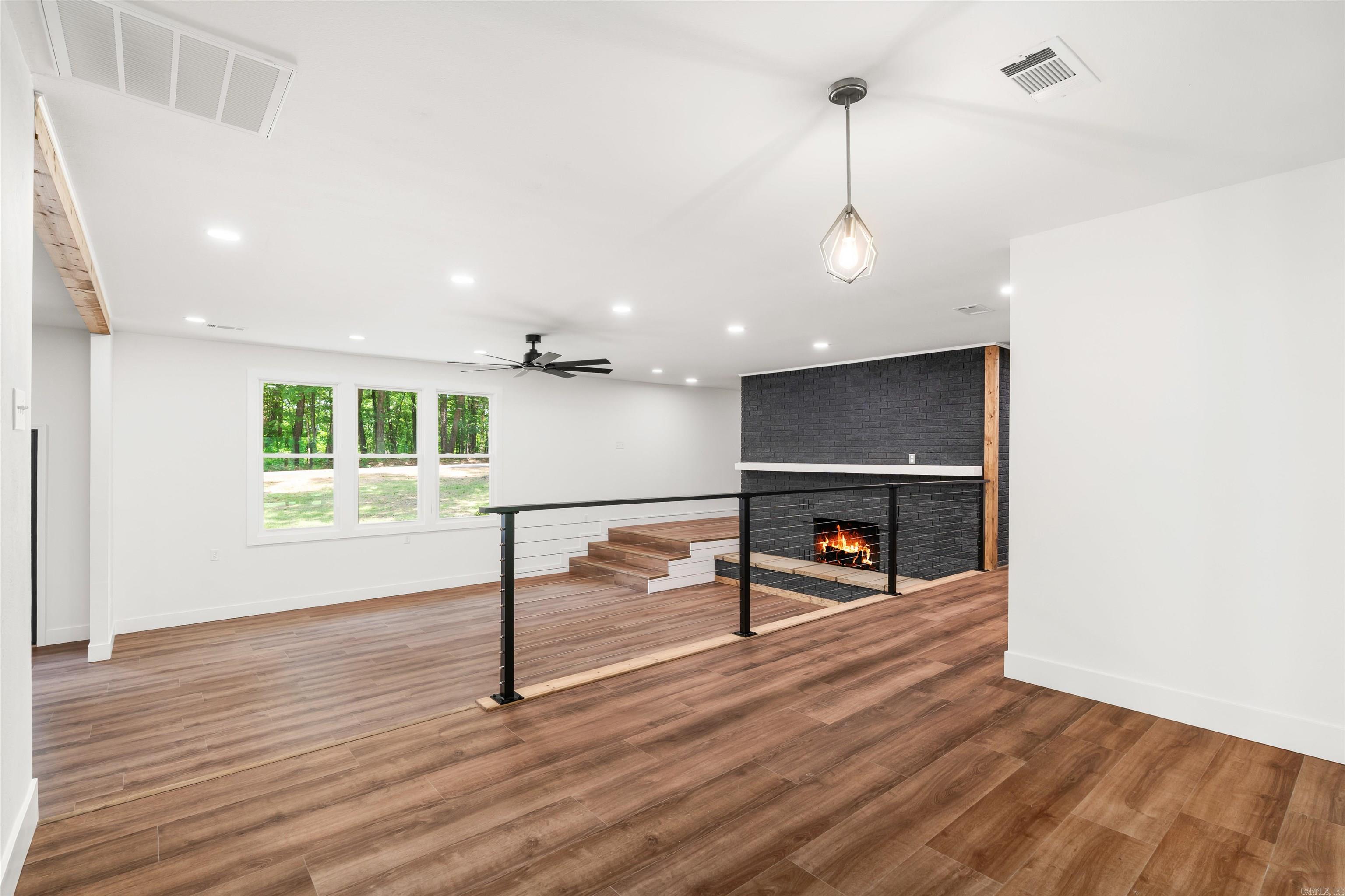 675 Bayshore Drive Property Photo 13