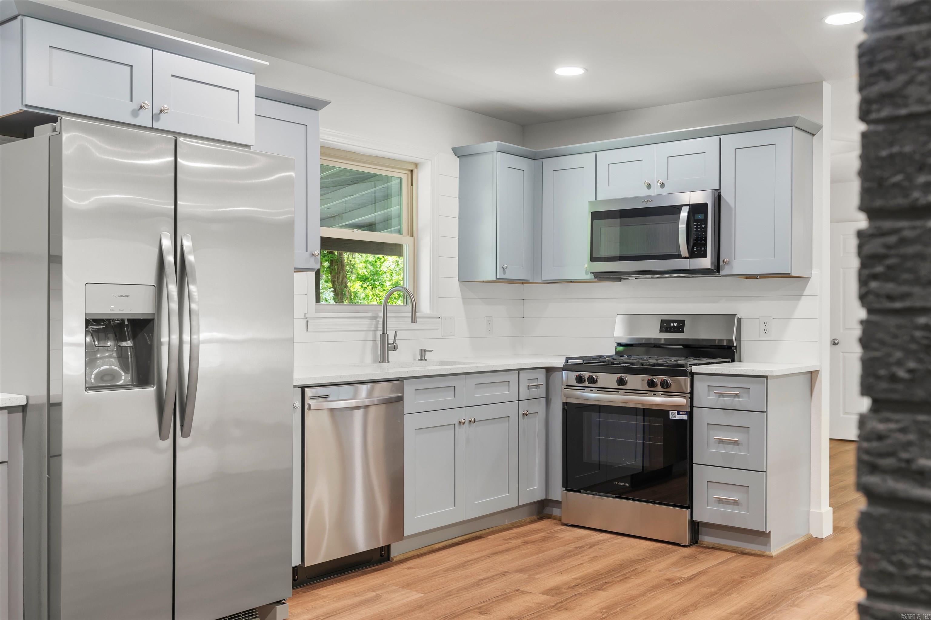 675 Bayshore Drive Property Photo 15