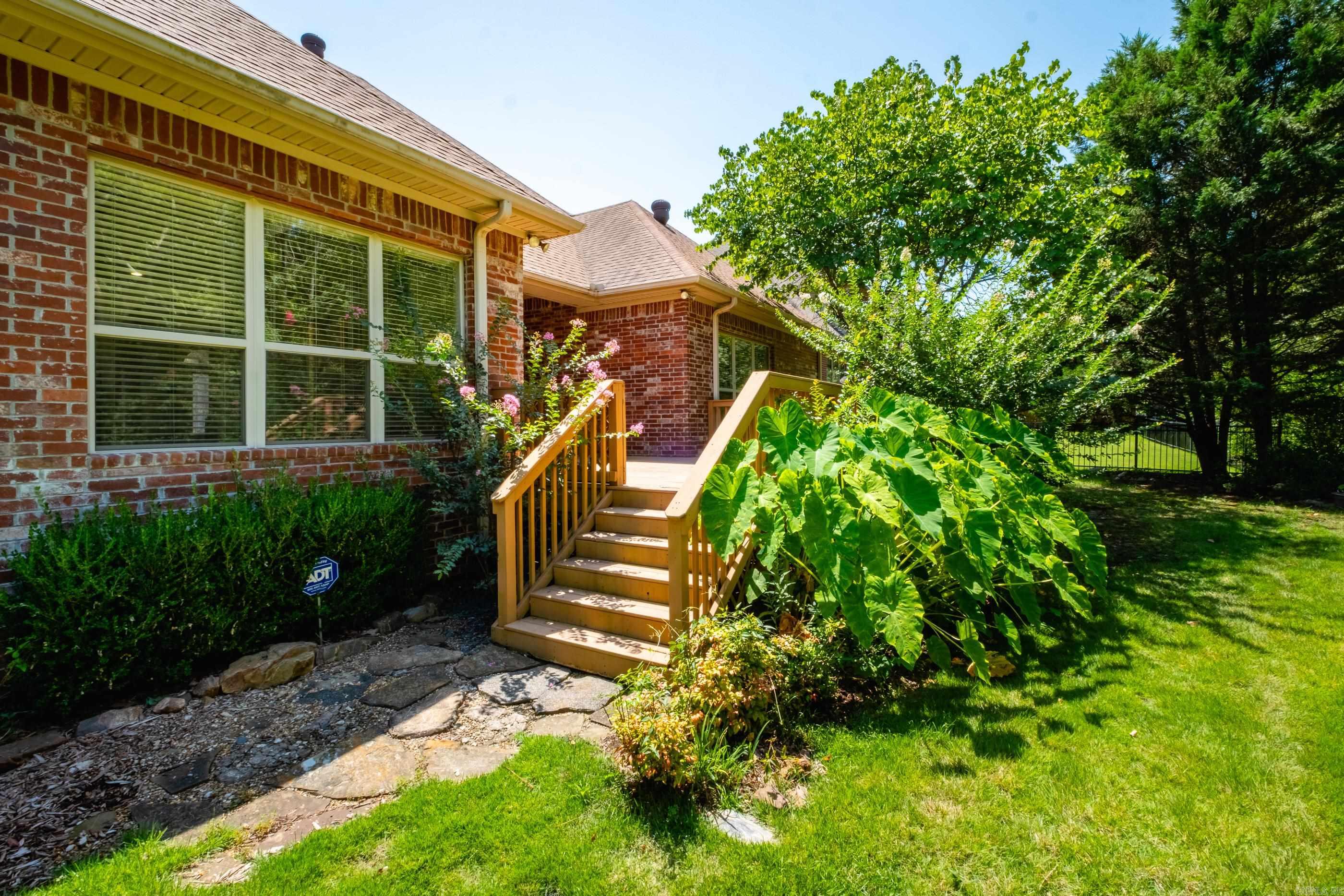 10 Chemin Court Property Photo 45