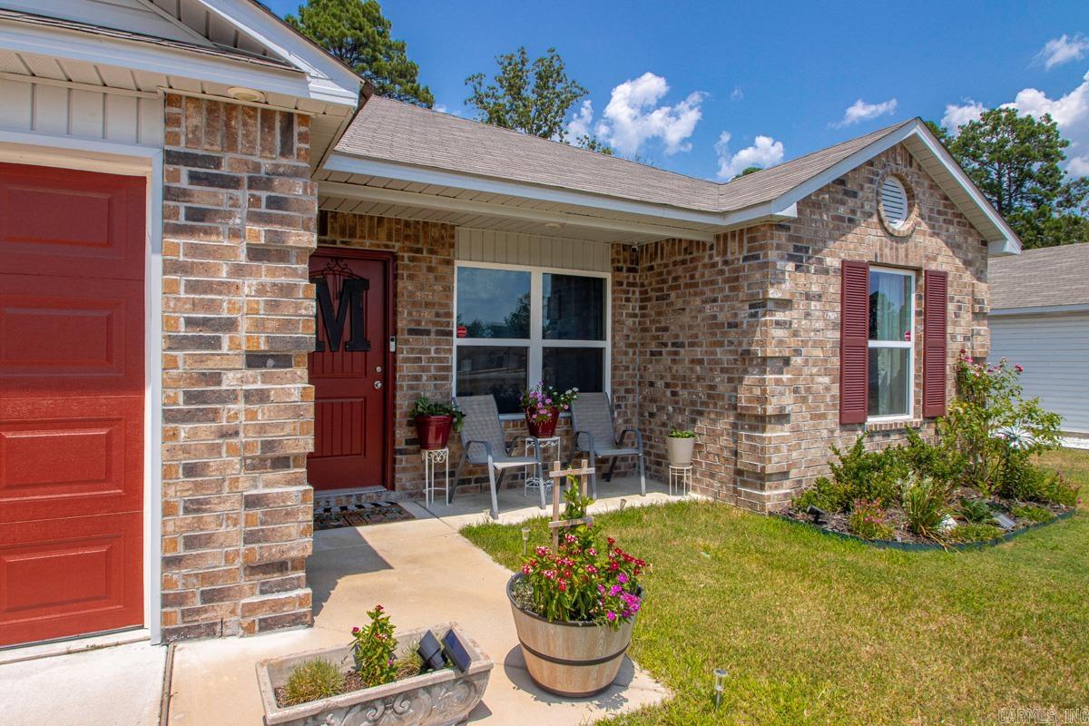 12152 Duck Creek Drive Property Photo 4