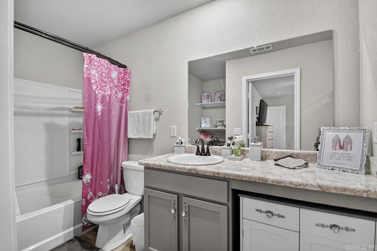 12152 Duck Creek Drive Property Photo 19