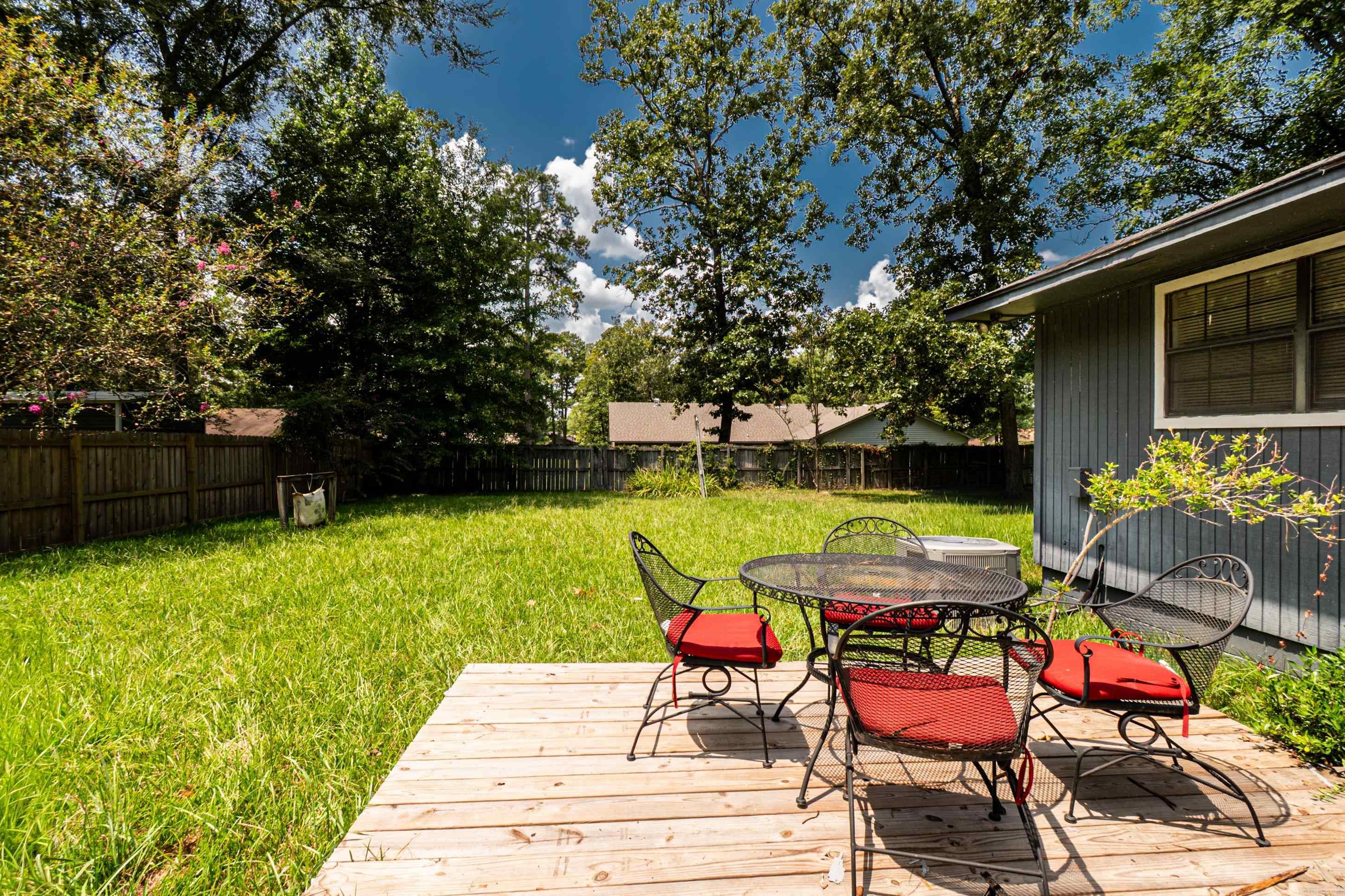 719 Post Oak Dr Property Photo 19