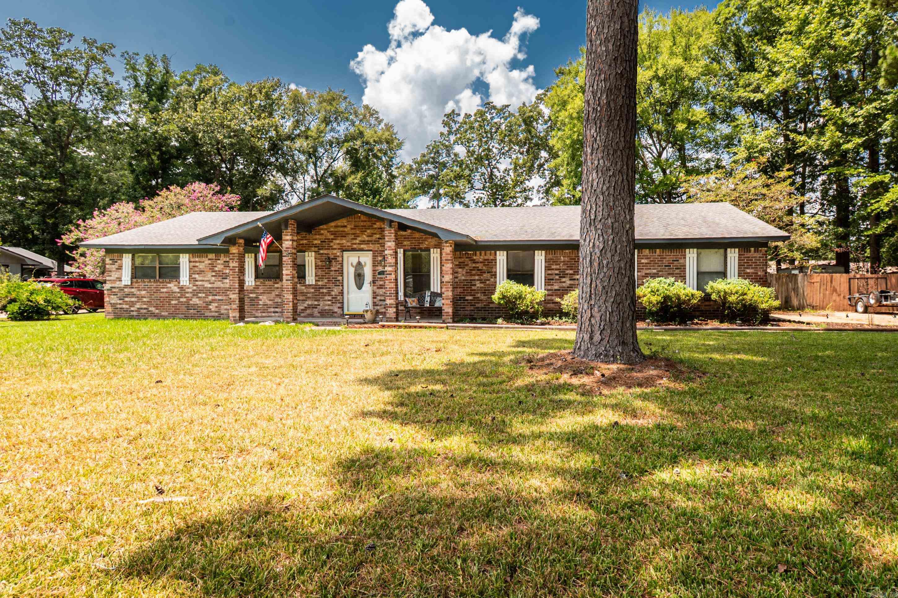 719 Post Oak Dr Property Photo 20