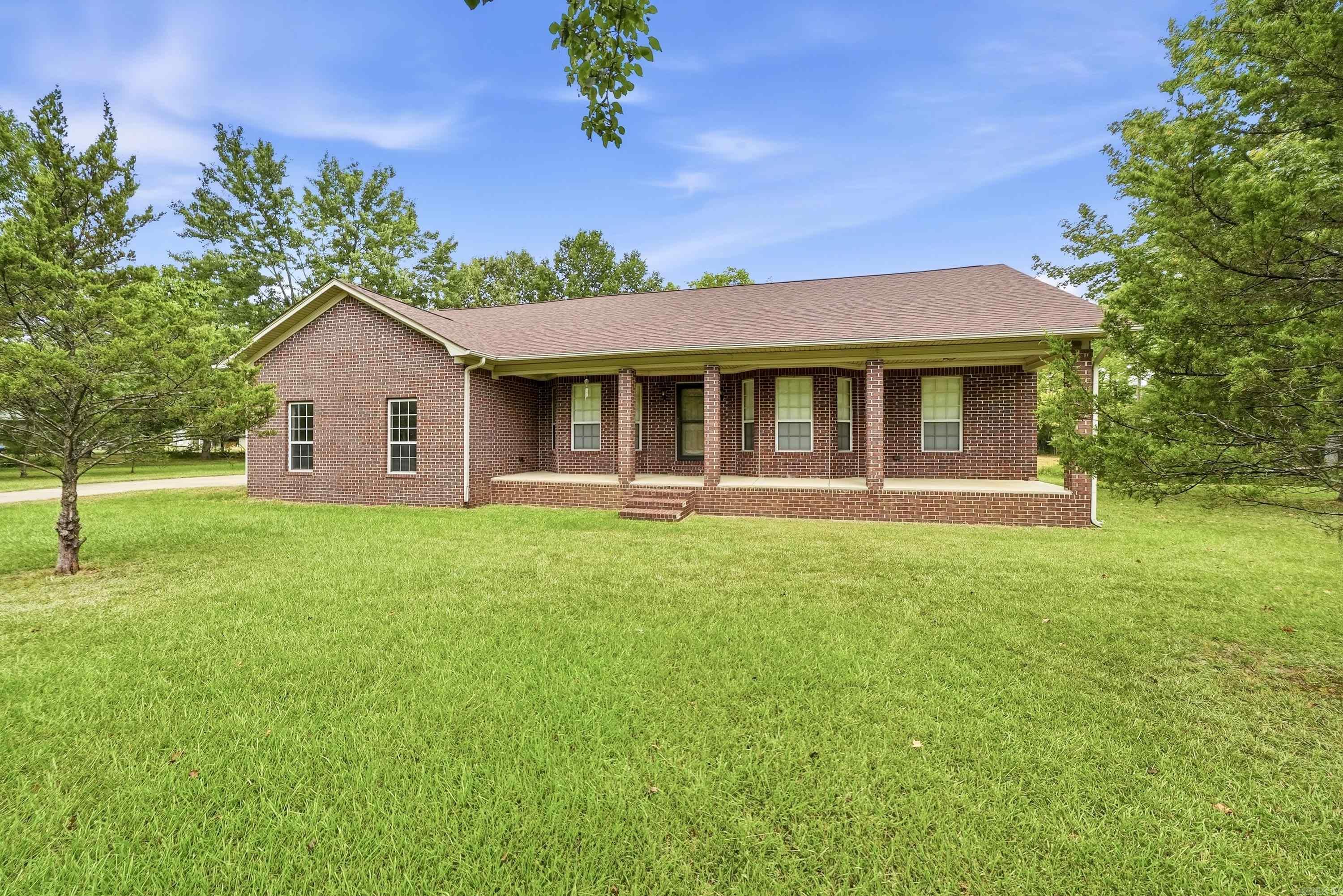 2950 Pheasant Road Property Photo 1