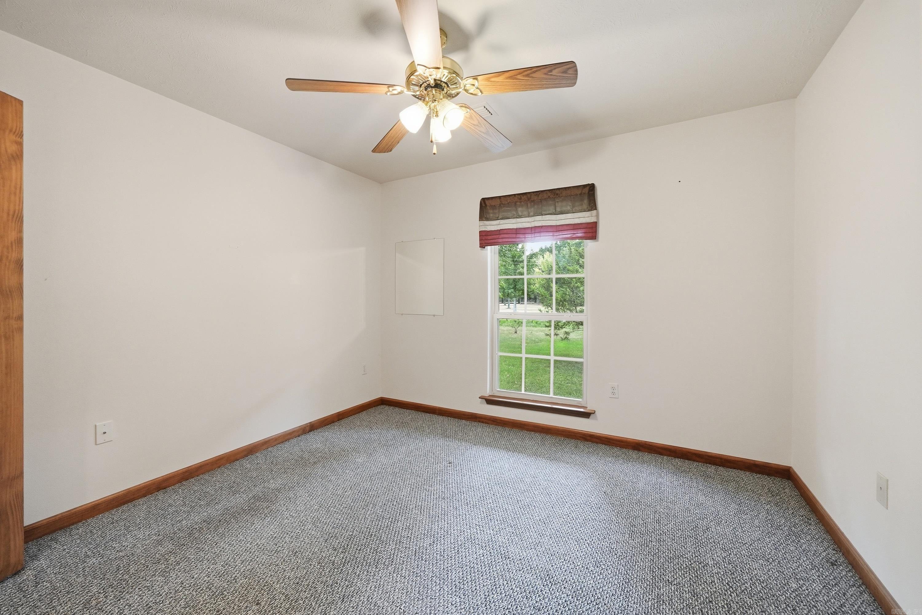 2950 Pheasant Road Property Photo 23