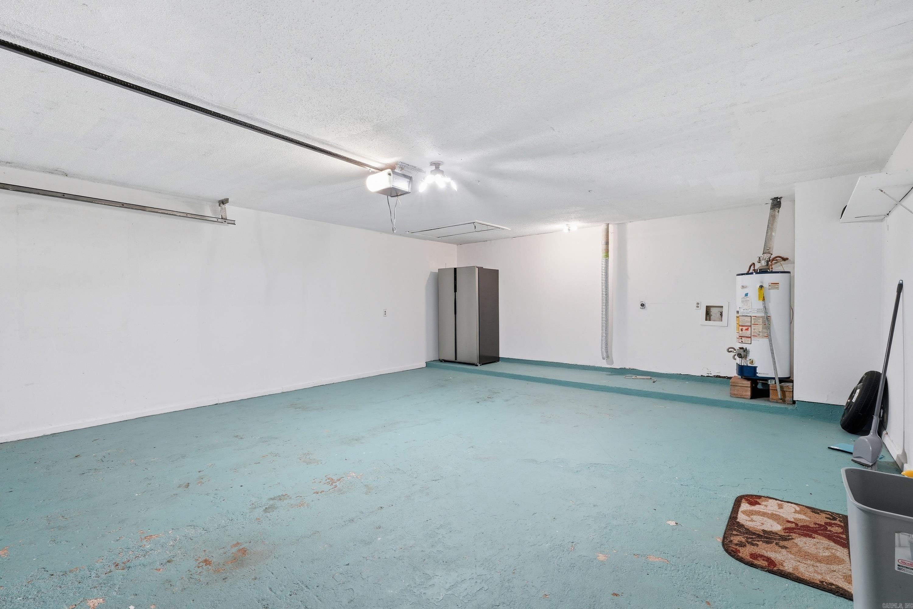 6108 Woodview Dr Property Photo 29