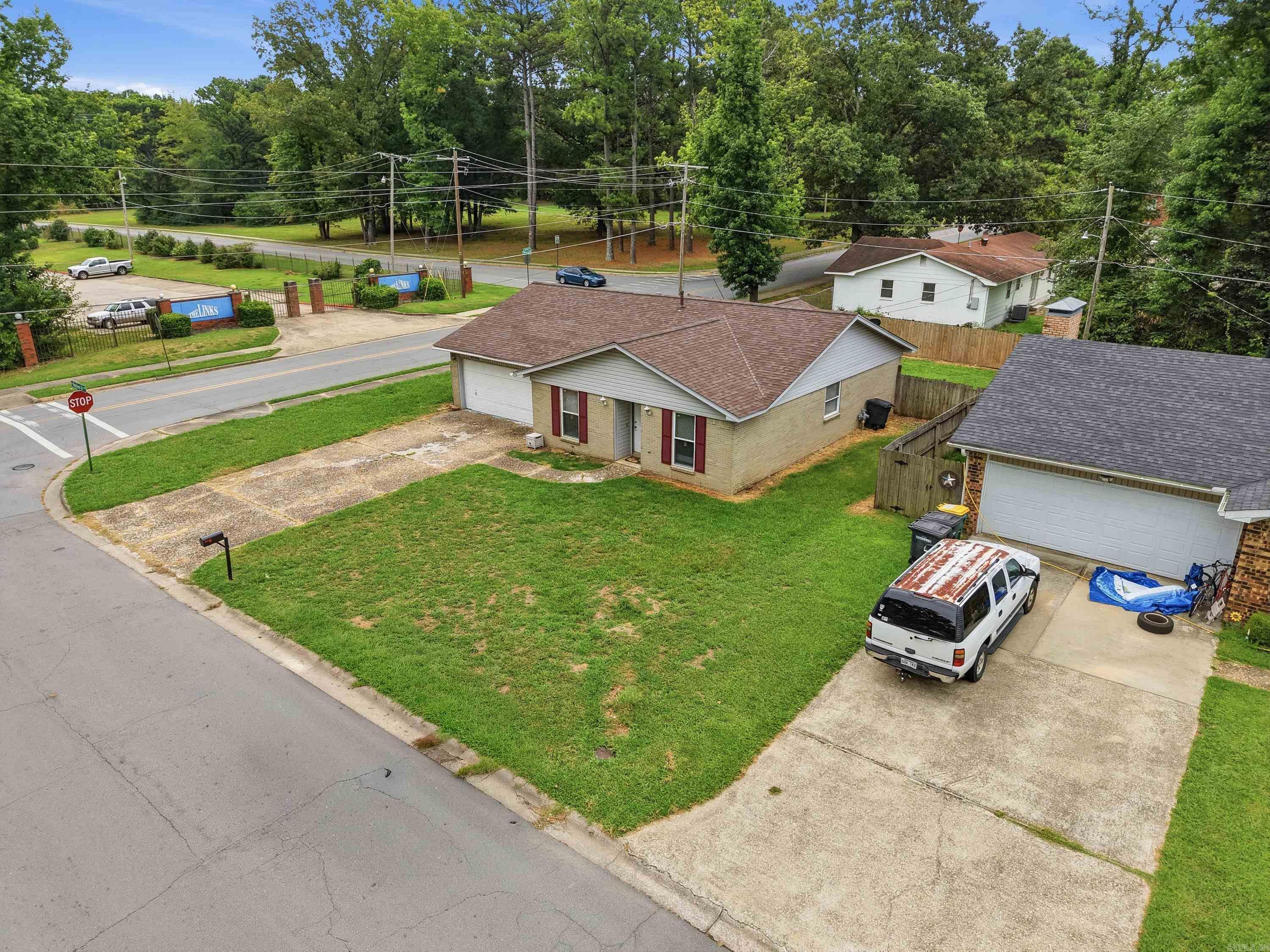 6108 Woodview Dr Property Photo 41
