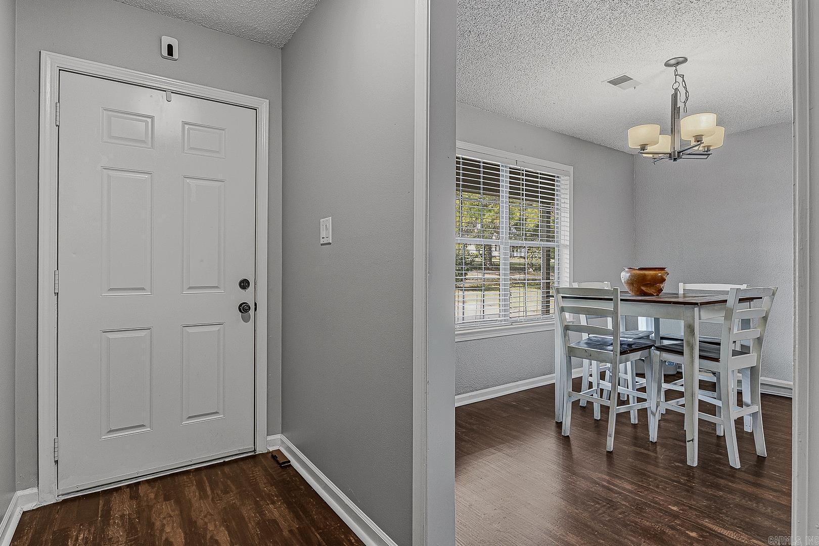 1720 Ridge Oak Property Photo 7