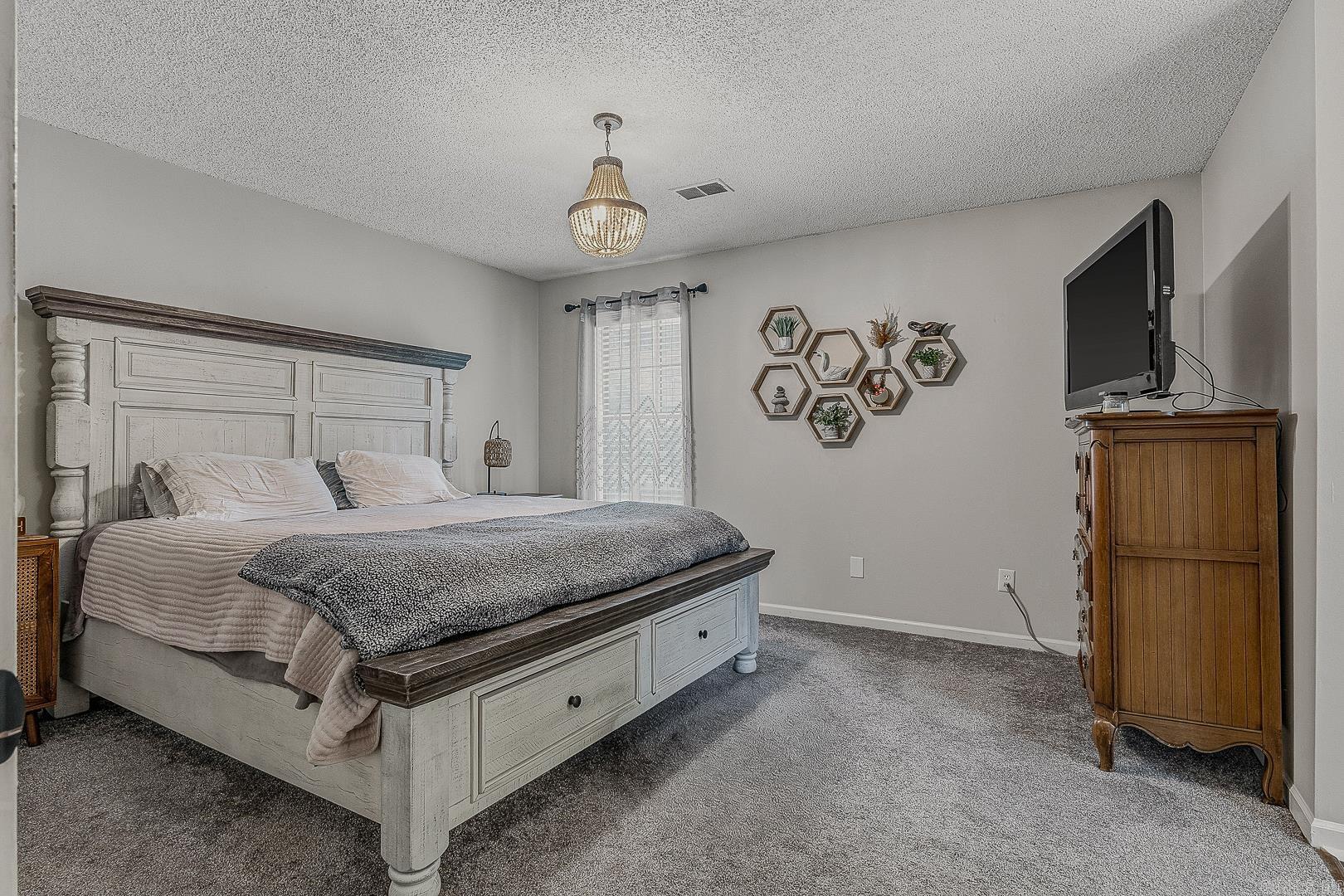 1720 Ridge Oak Property Photo 13