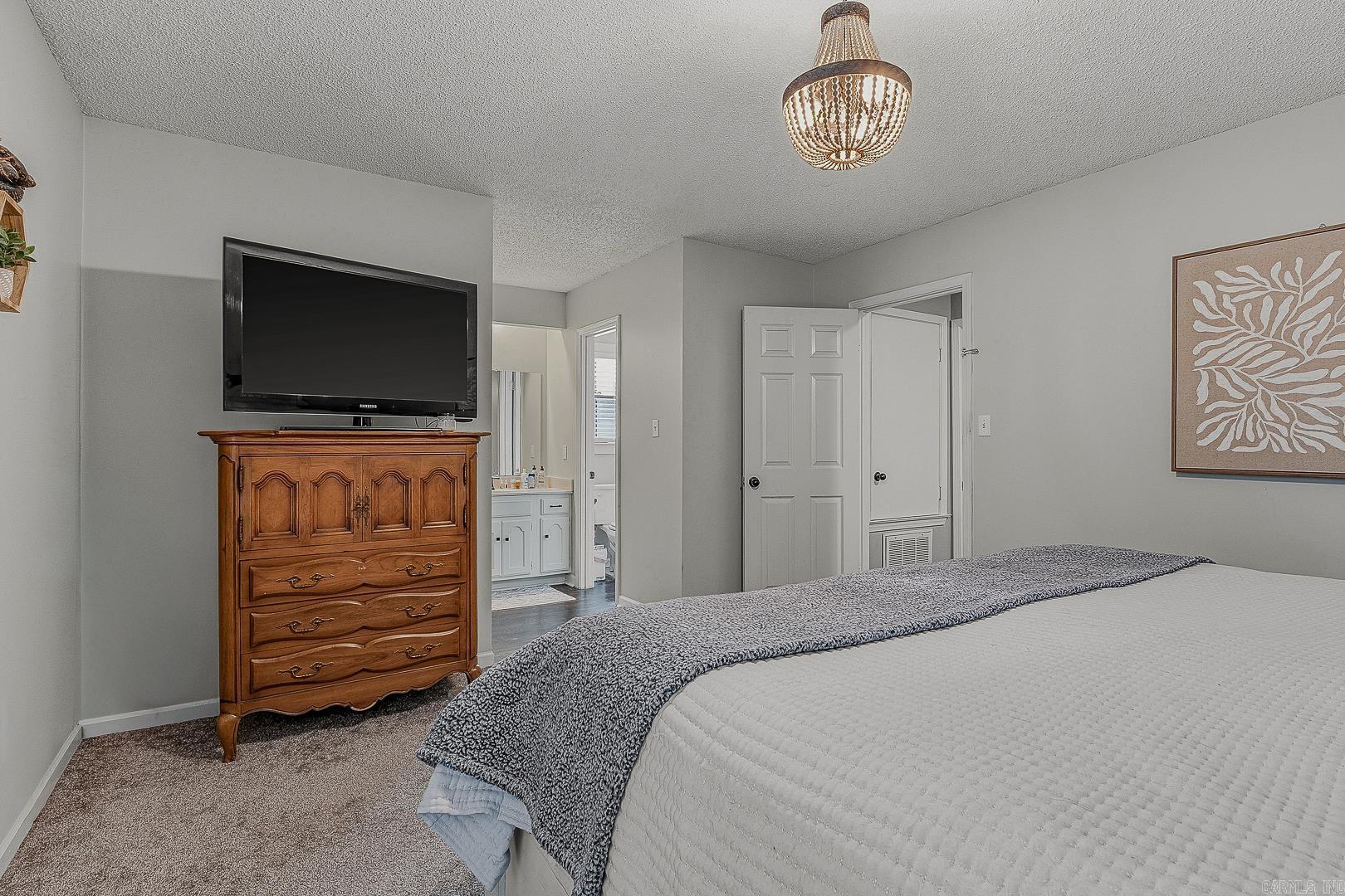 1720 Ridge Oak Property Photo 14