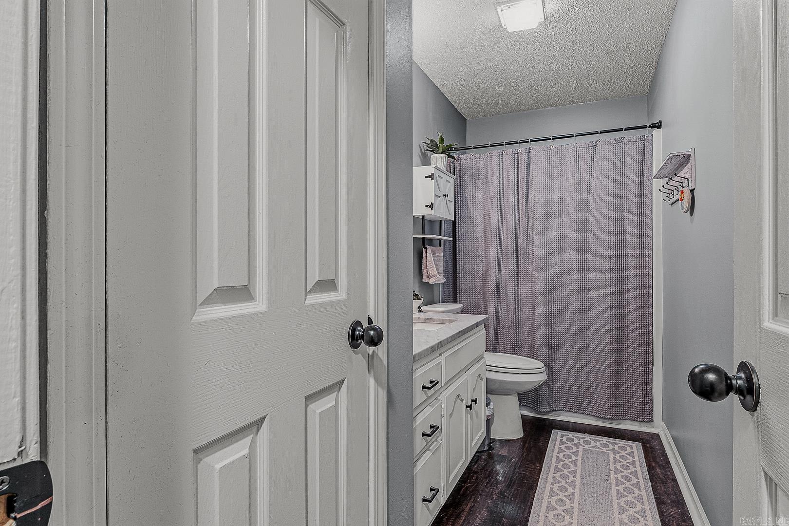 1720 Ridge Oak Property Photo 17