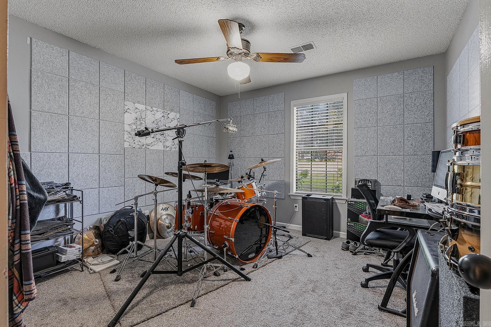1720 Ridge Oak Property Photo 19