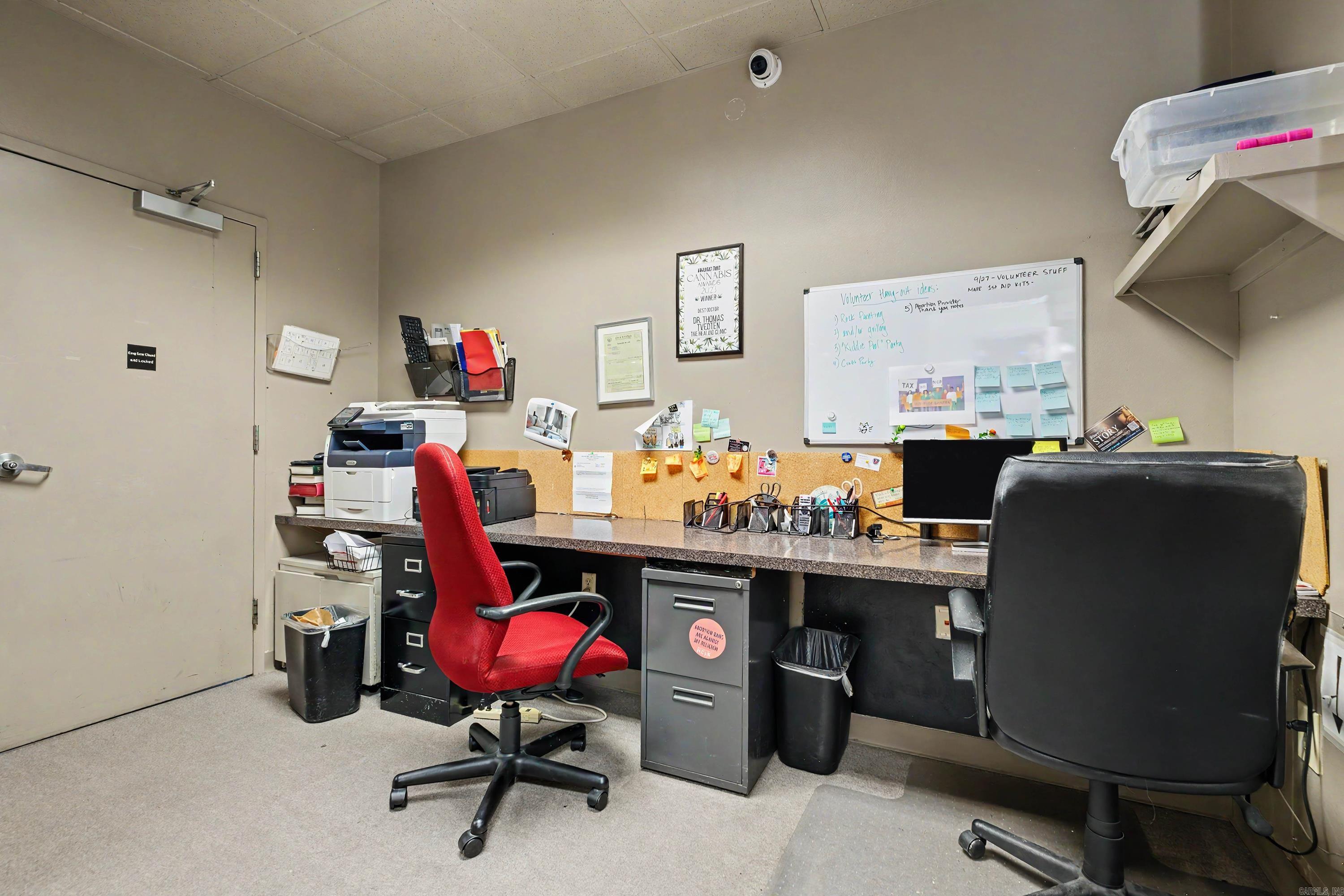 4 Office Park Property Photo 3