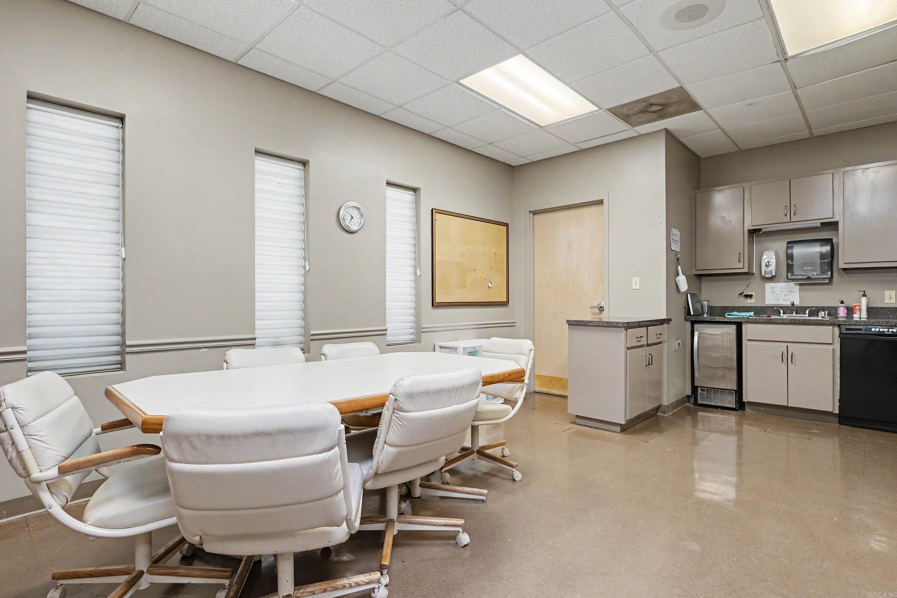 4 Office Park Property Photo 11