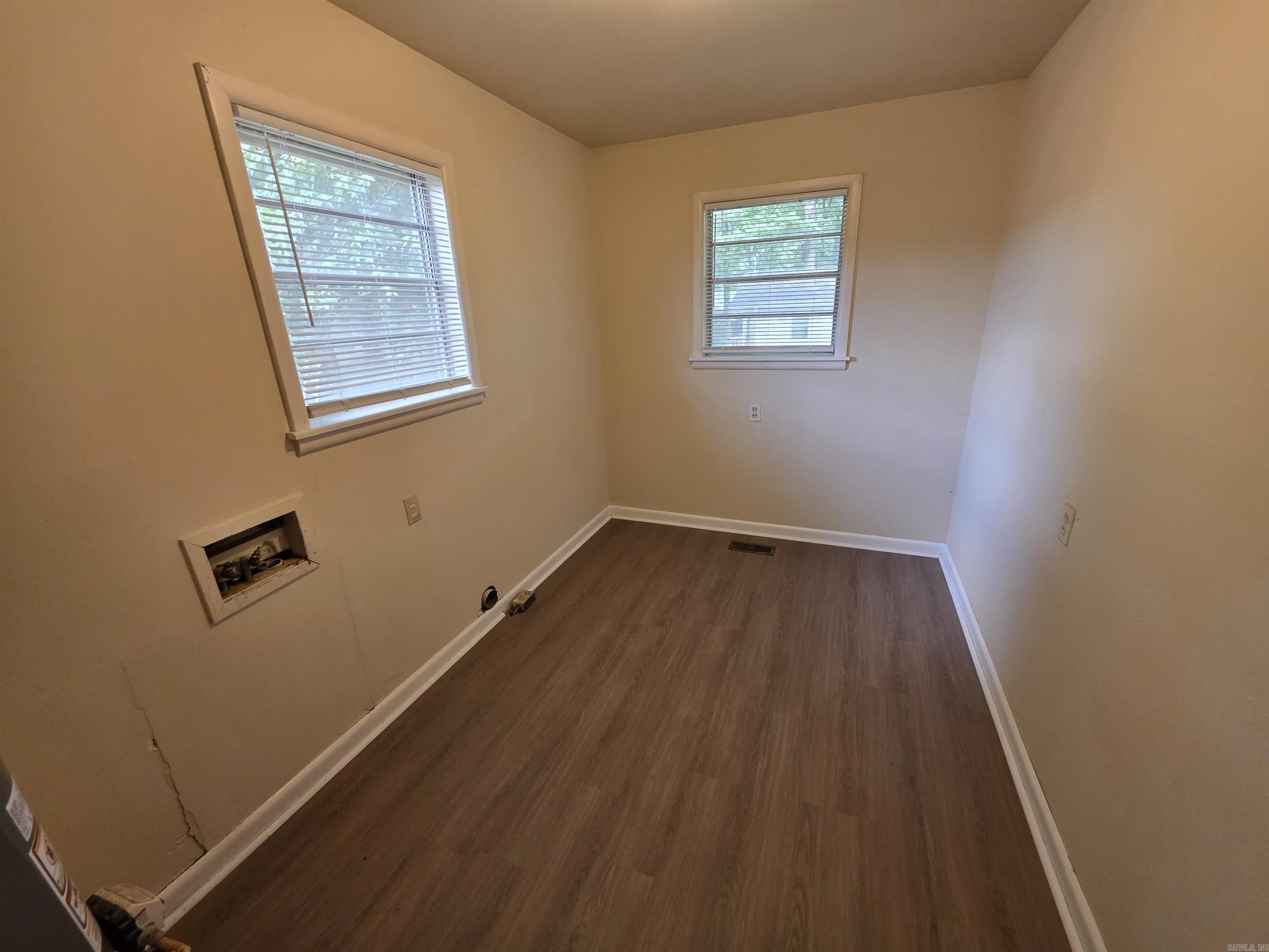 7524 Shady Grove Road Property Photo 14