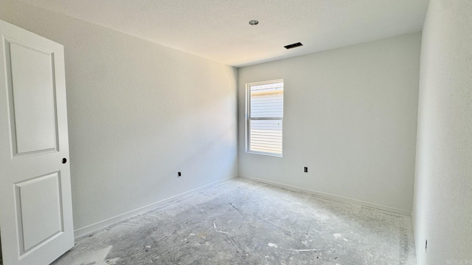 61 Farmhouse Loop Property Photo 8