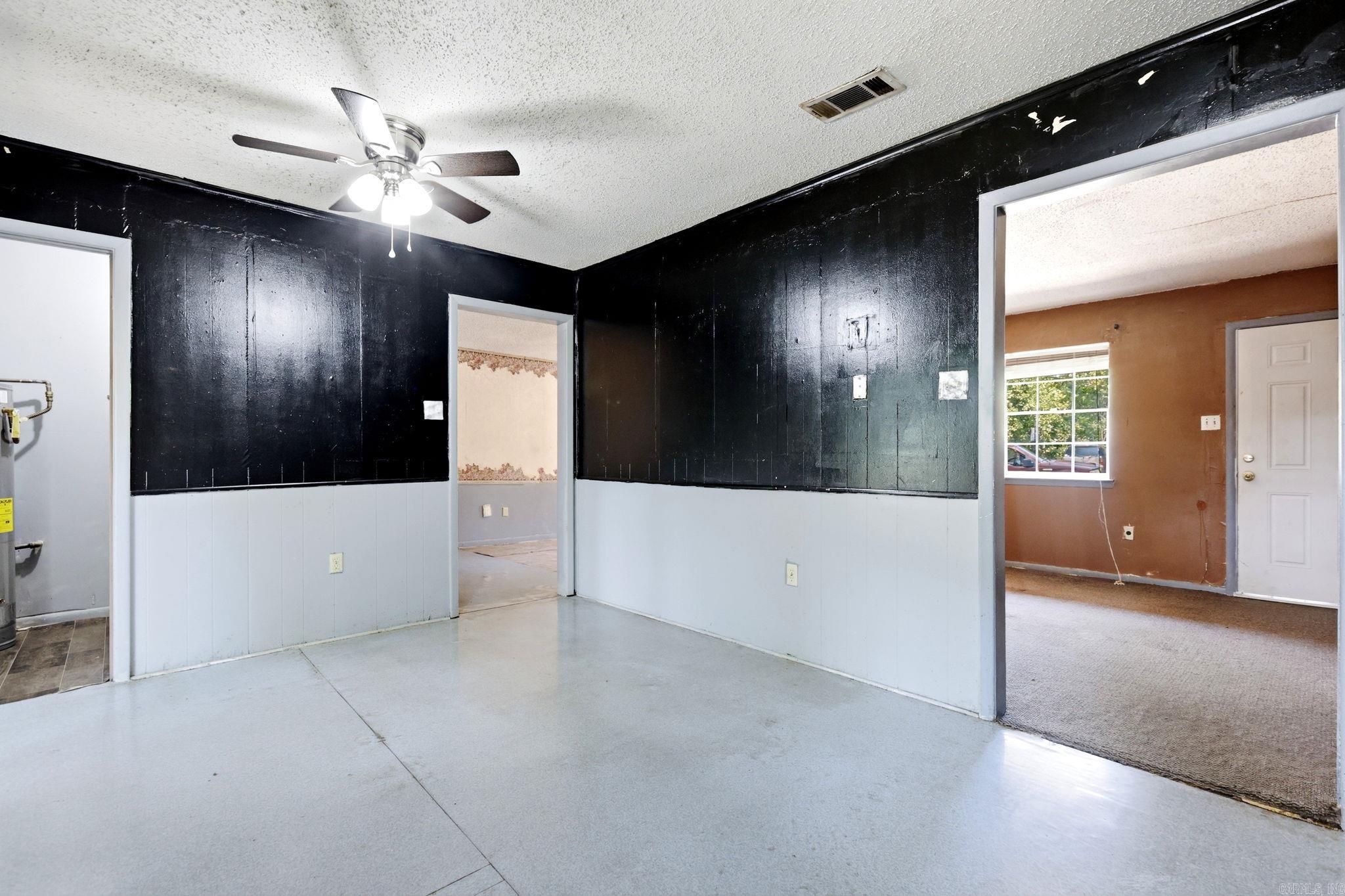 309 Janice Street Property Photo 12