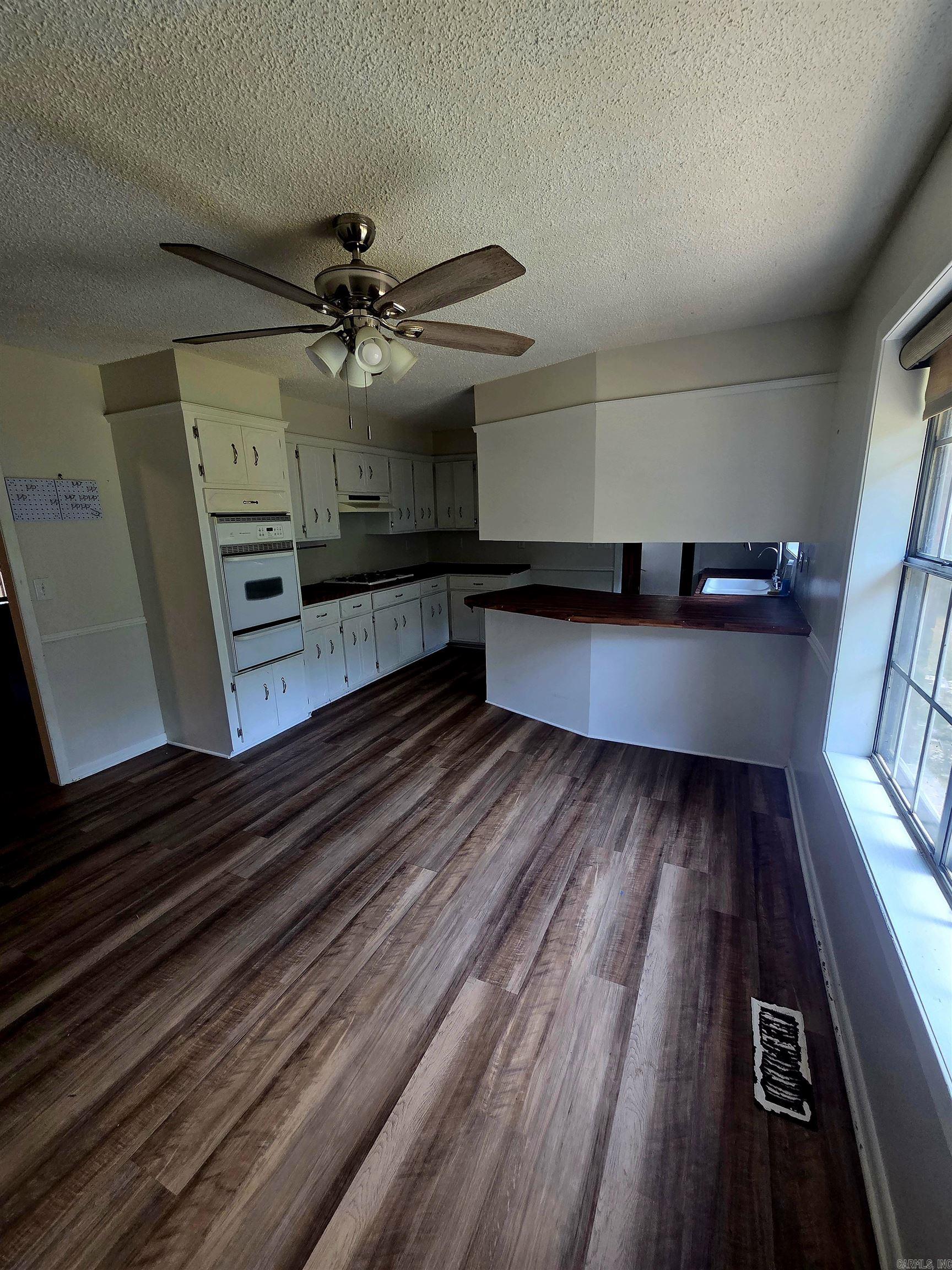 119 County Road 137 Property Photo 3