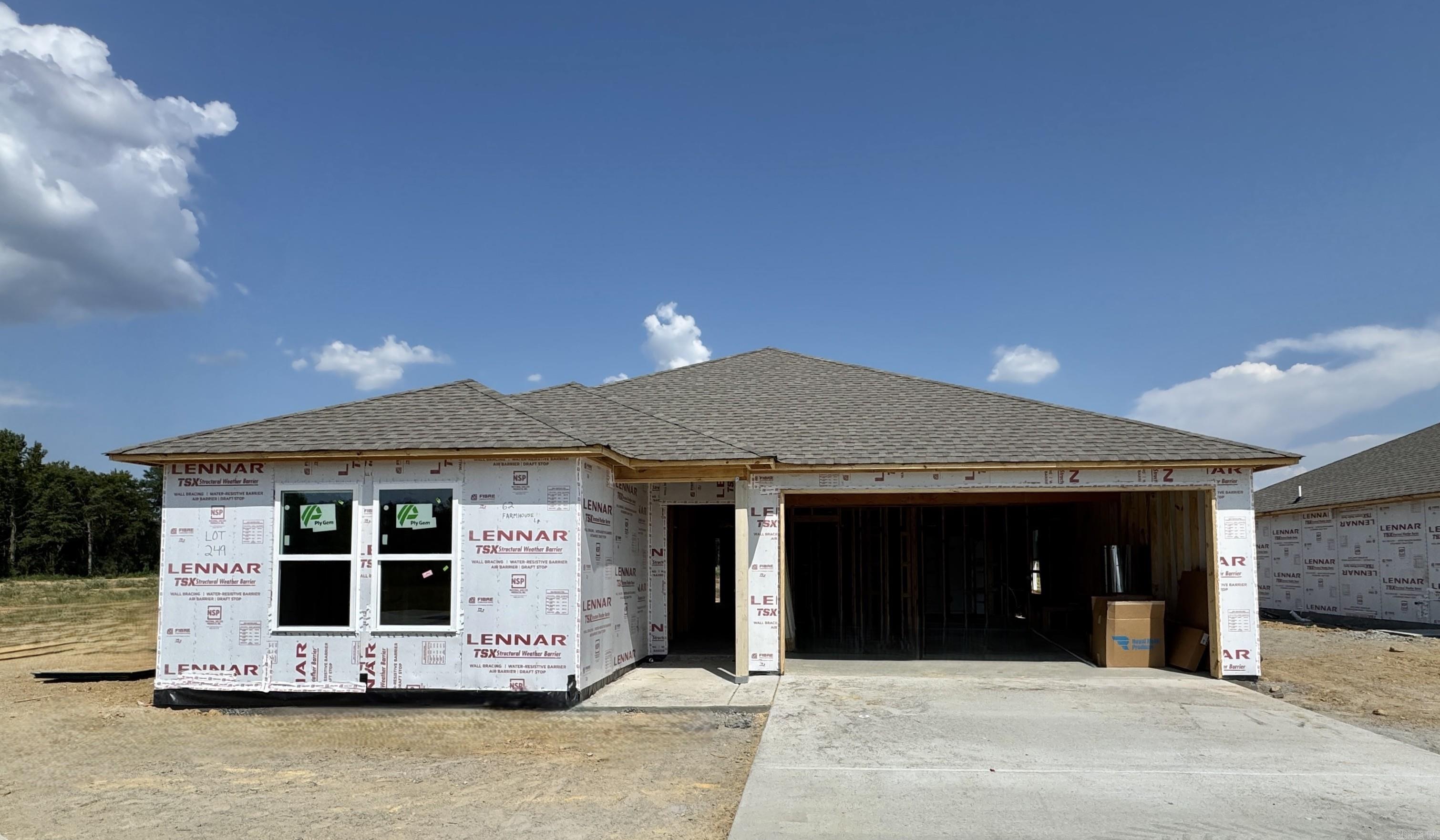 62 Farmhouse Loop Property Photo 1