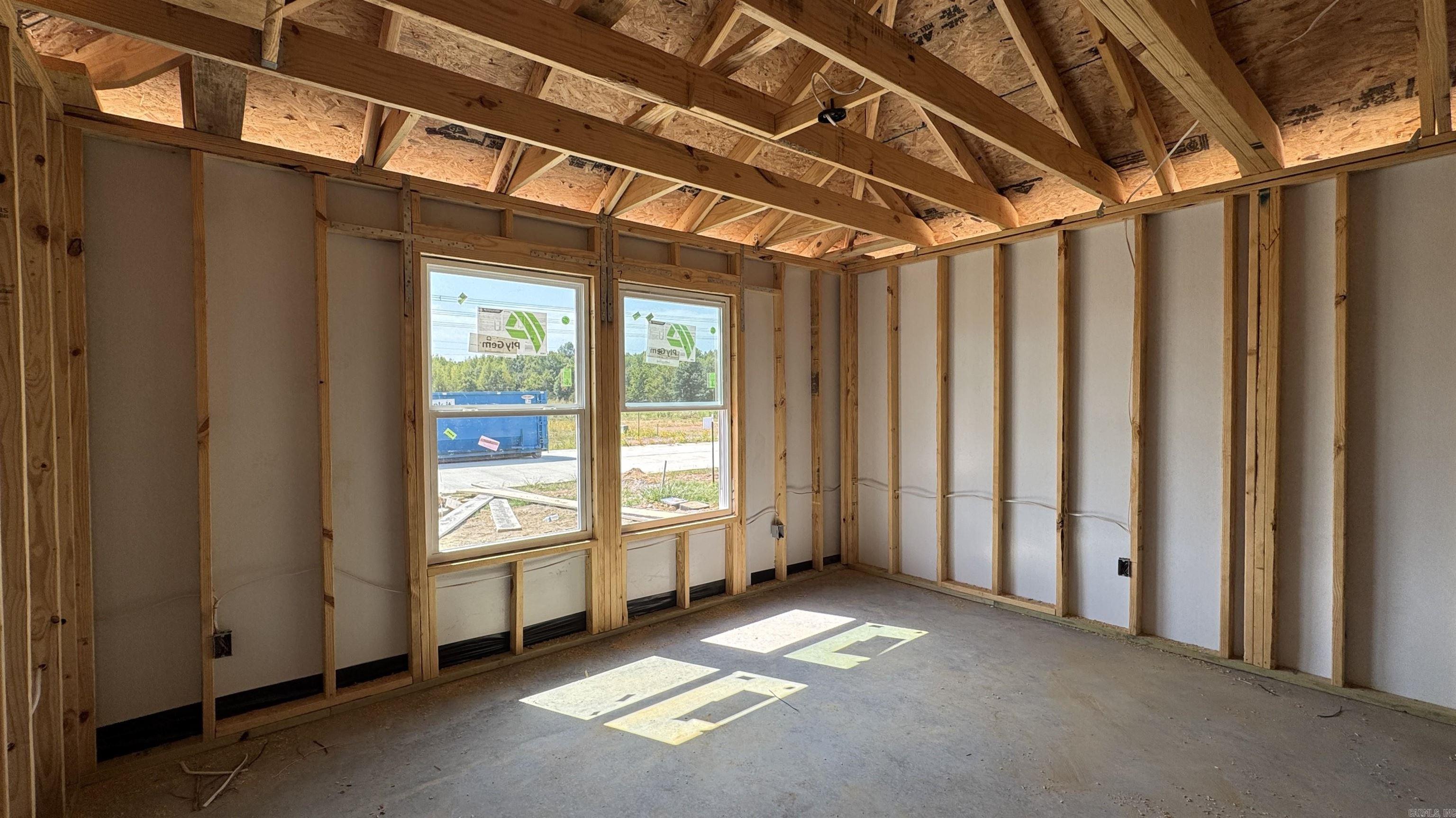 62 Farmhouse Loop Property Photo 7