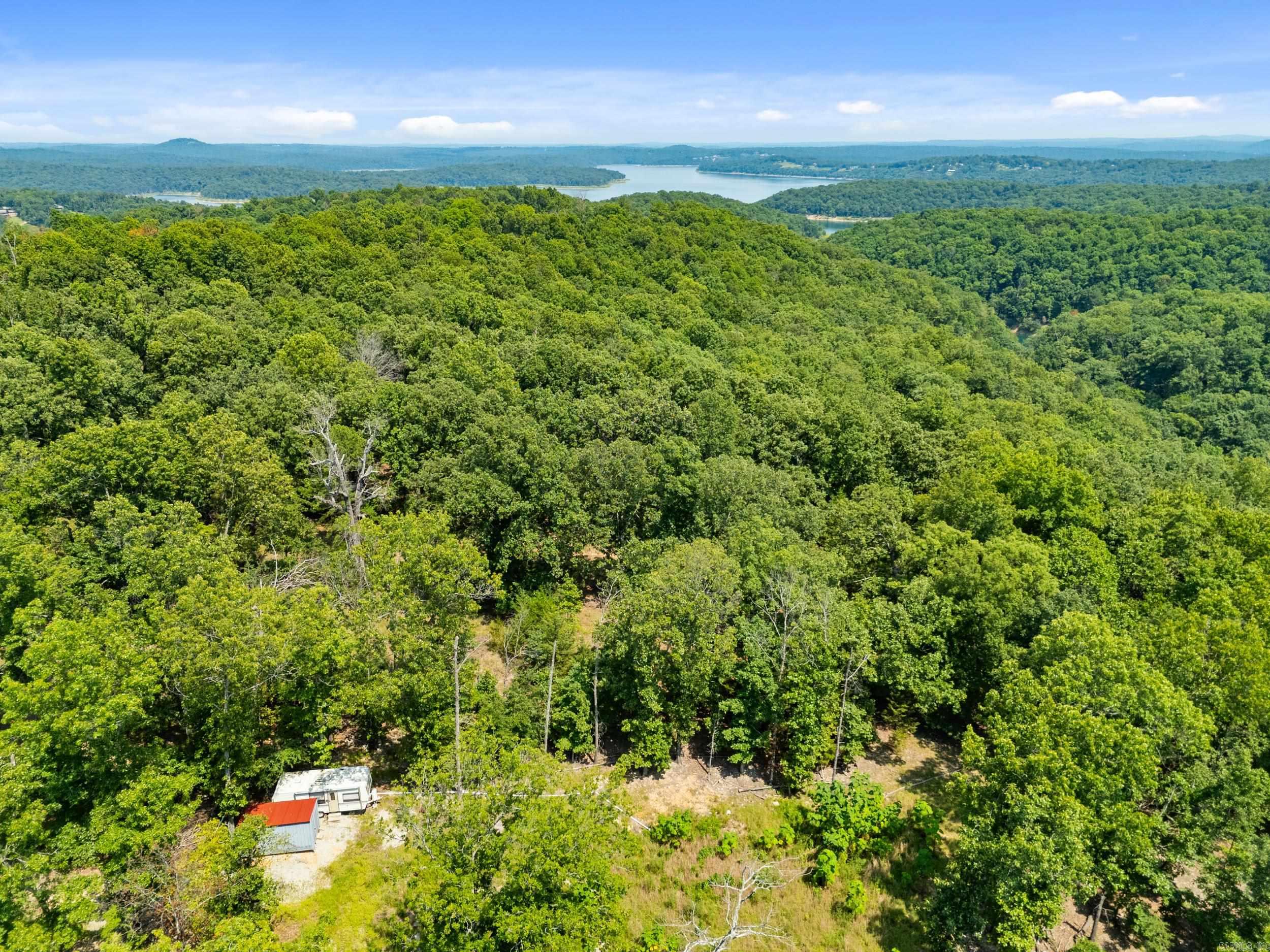 325 Fish And Fiddle Rd Property Photo 2