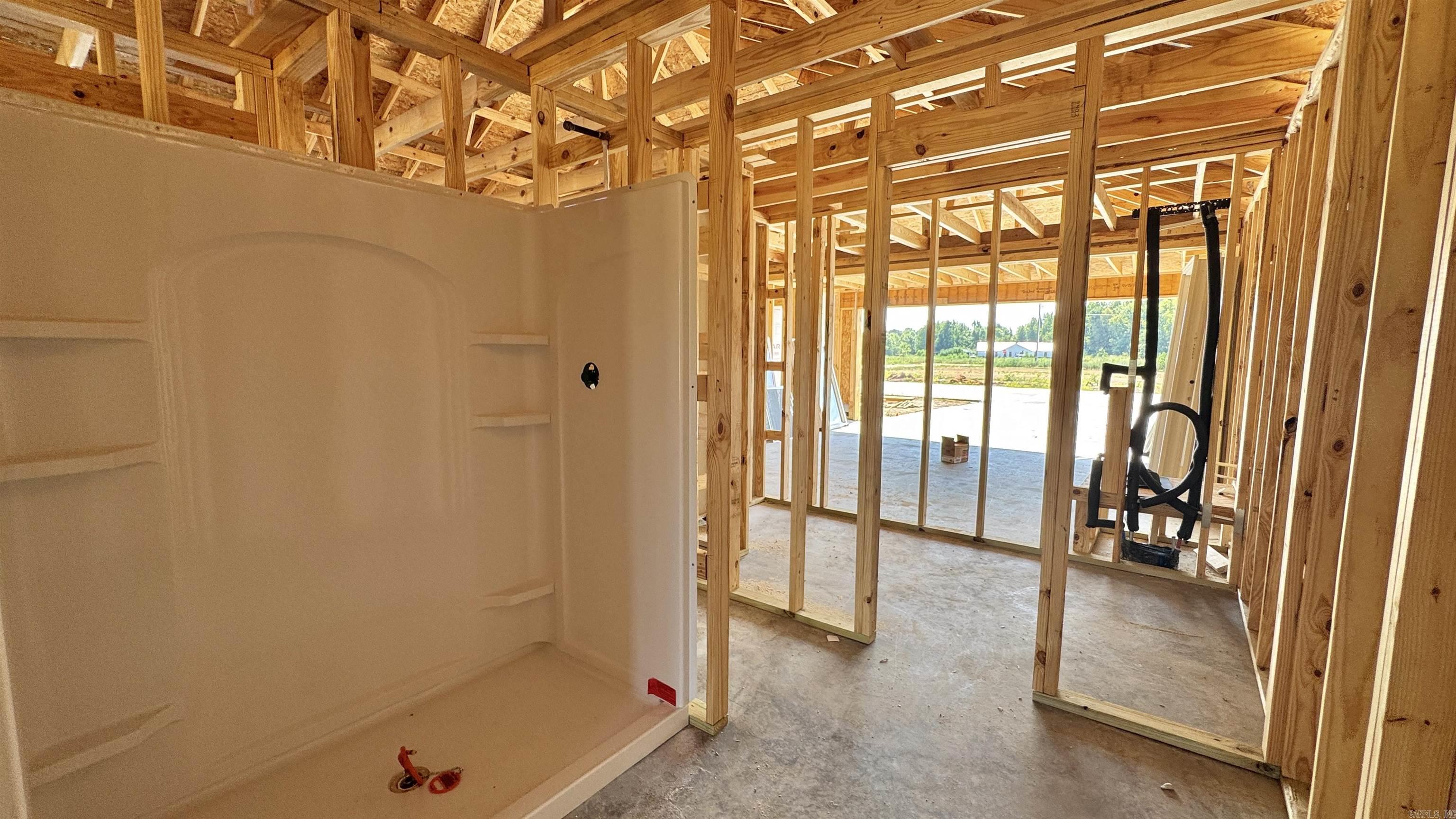 60 Farmhouse Loop Property Photo 6