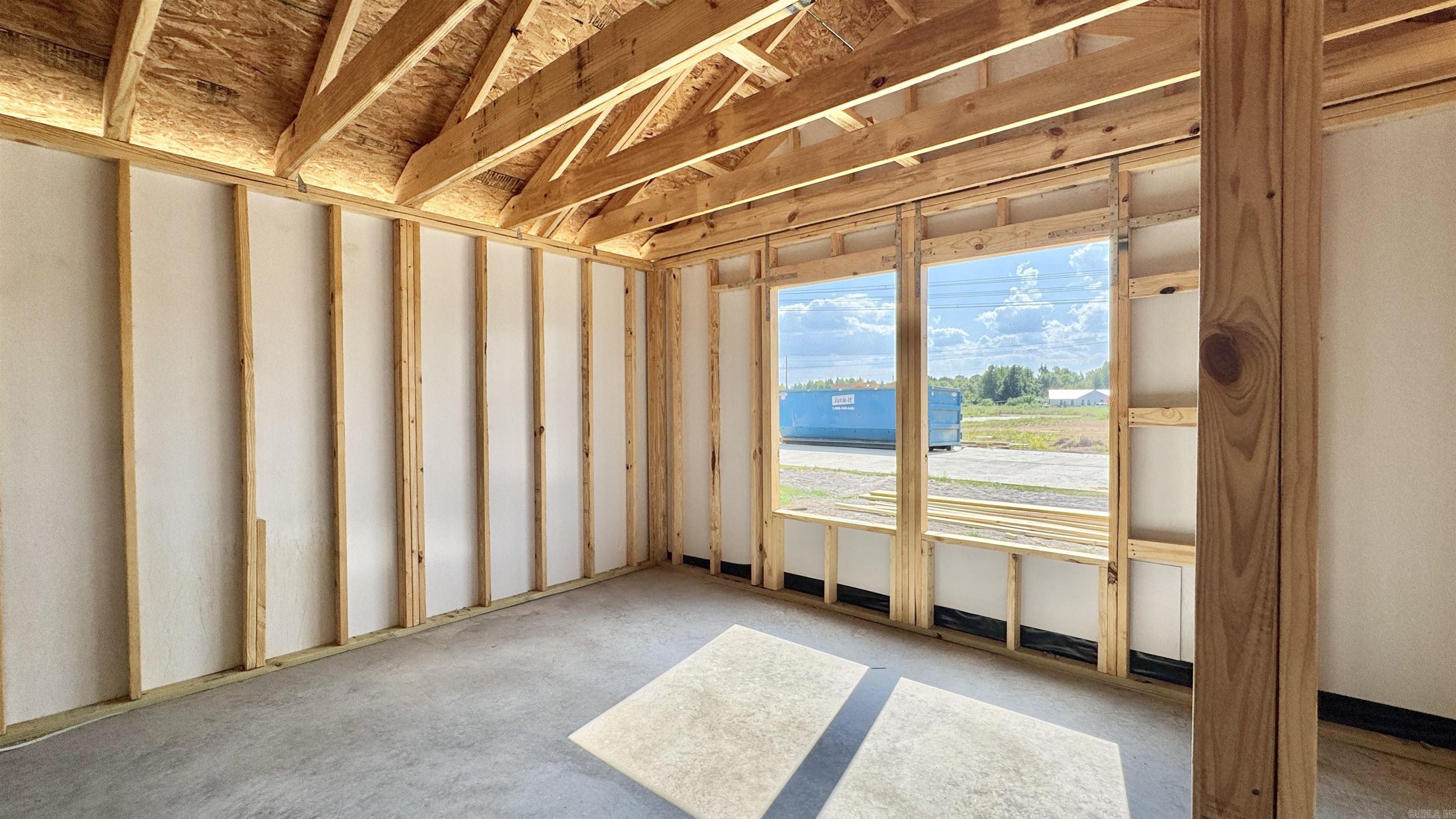 60 Farmhouse Loop Property Photo 7
