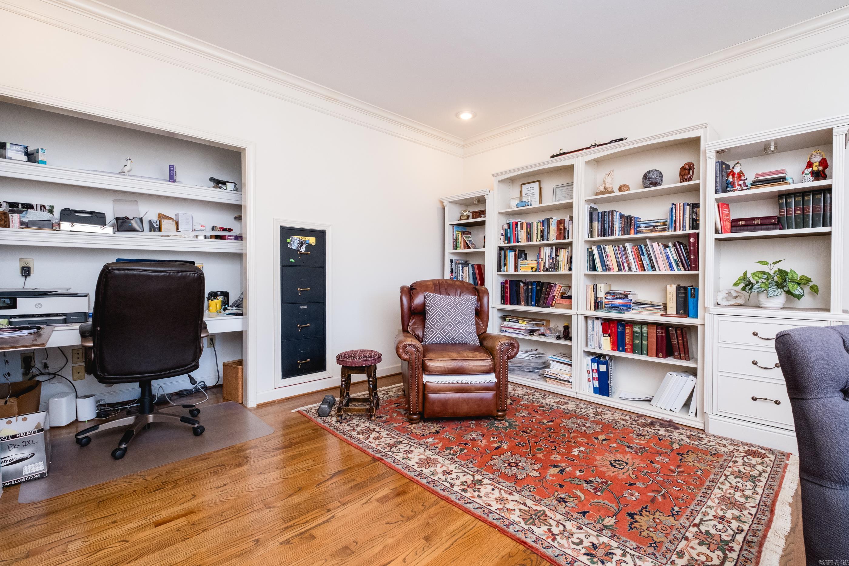 1 Longwood Road Property Photo 5