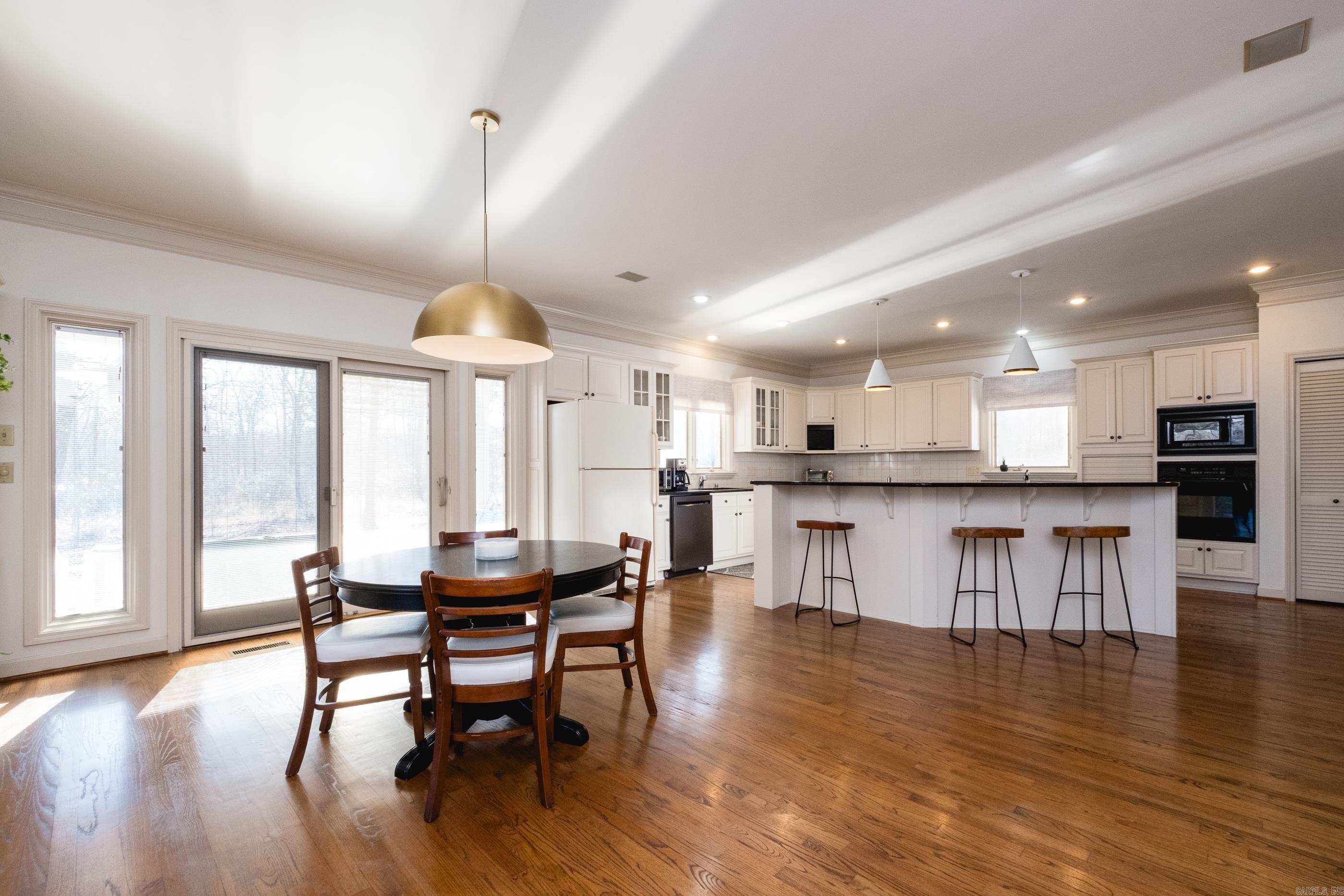 1 Longwood Road Property Photo 12