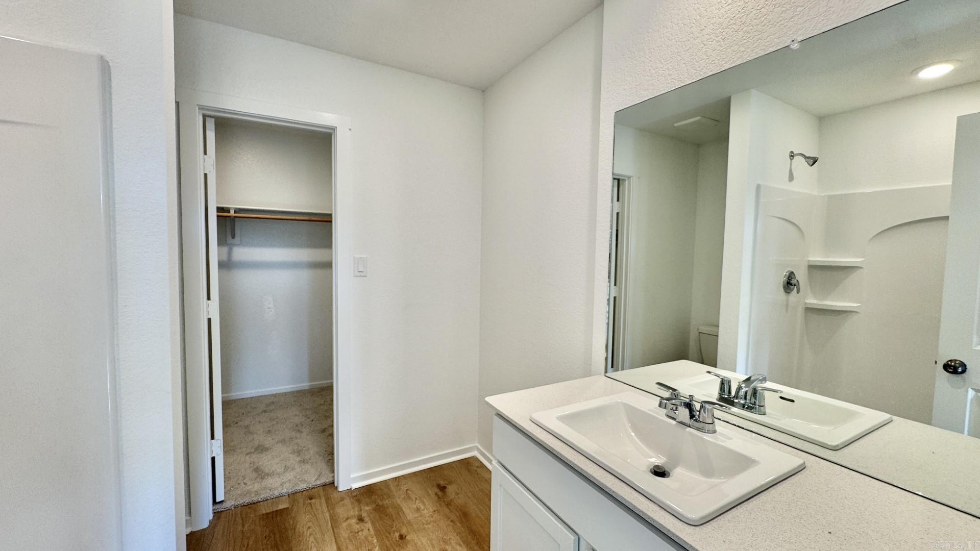 65 Farmhouse Loop Property Photo 6