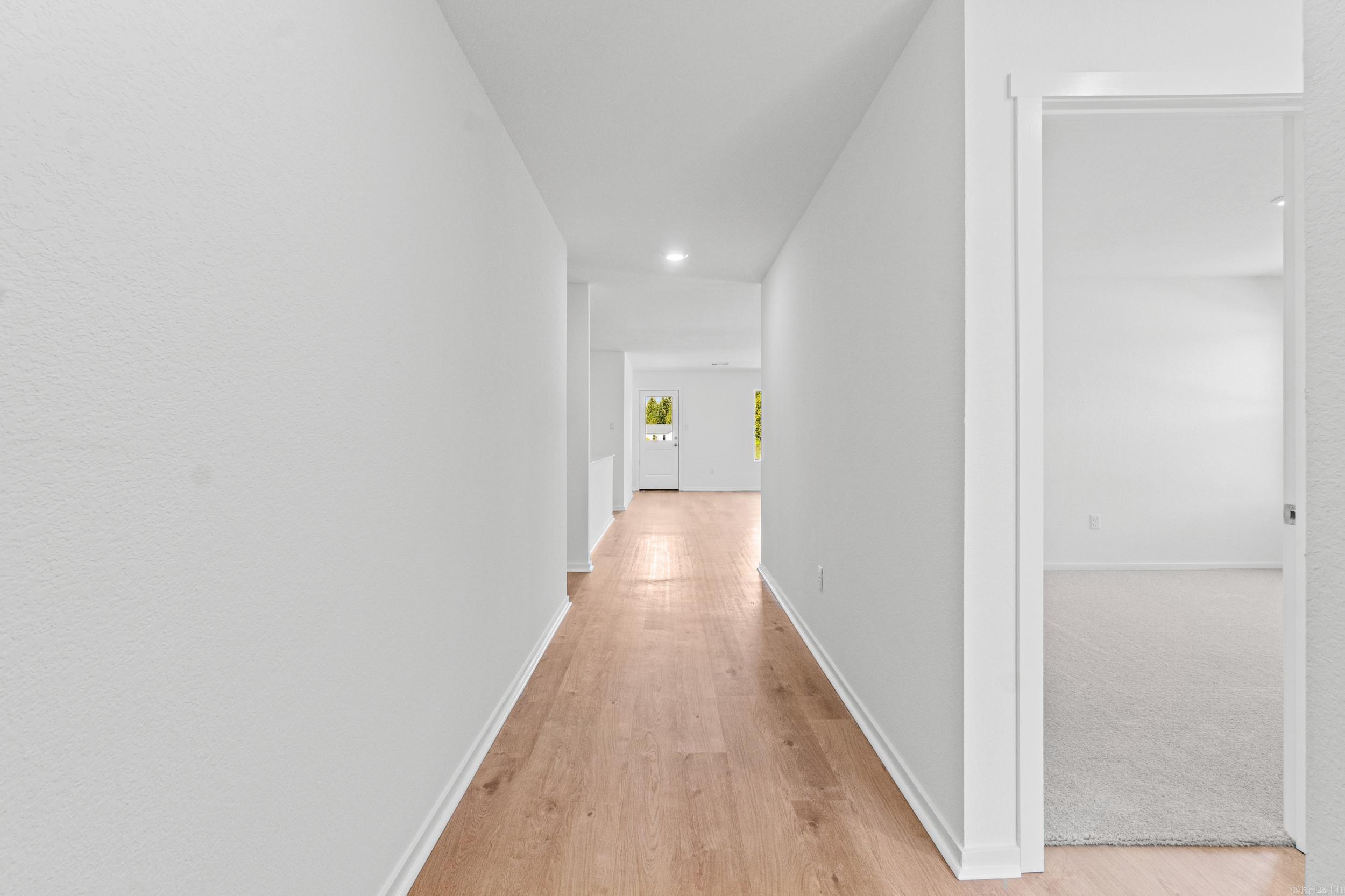 65 Farmhouse Loop Property Photo 6