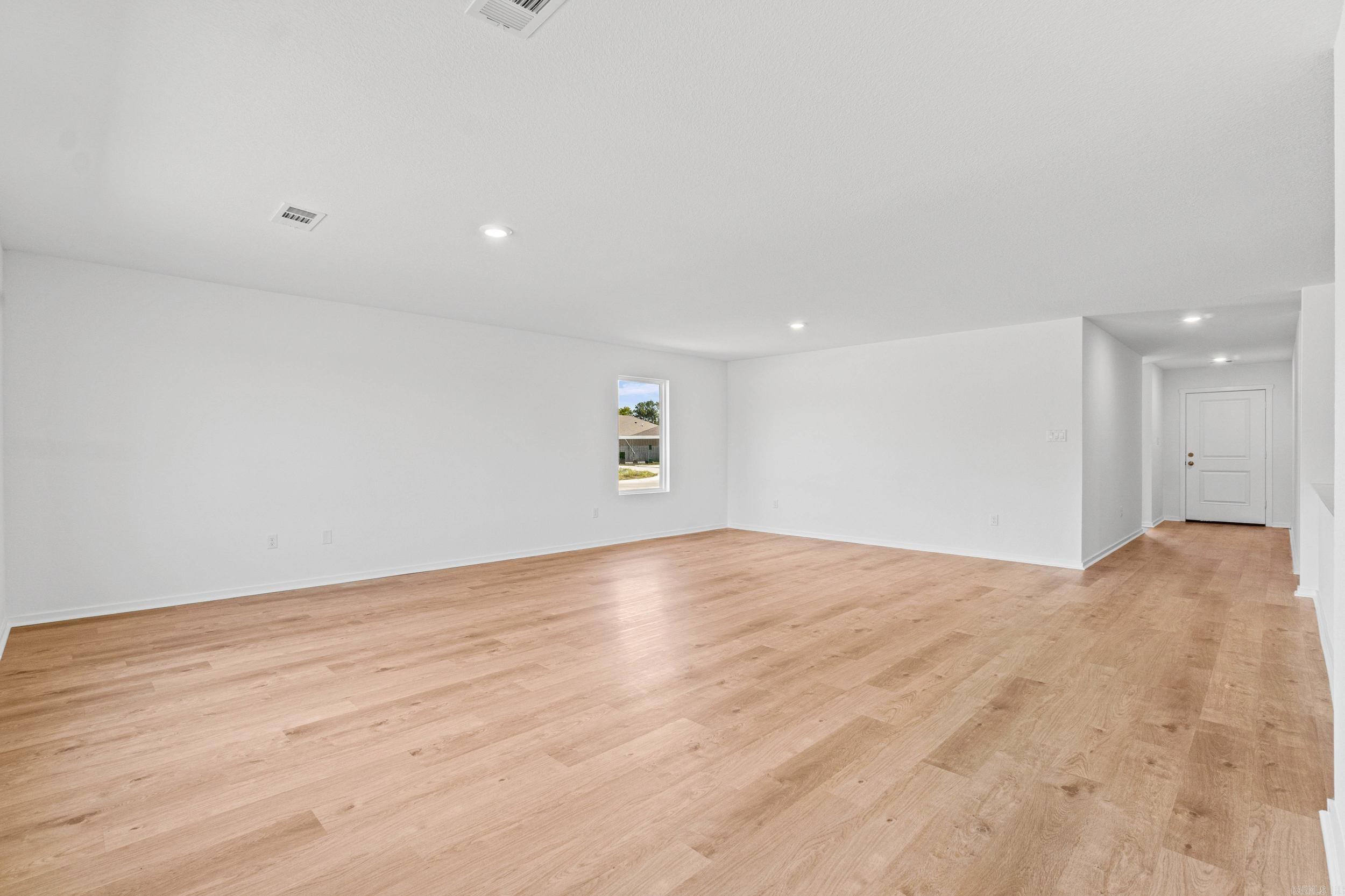 65 Farmhouse Loop Property Photo 11