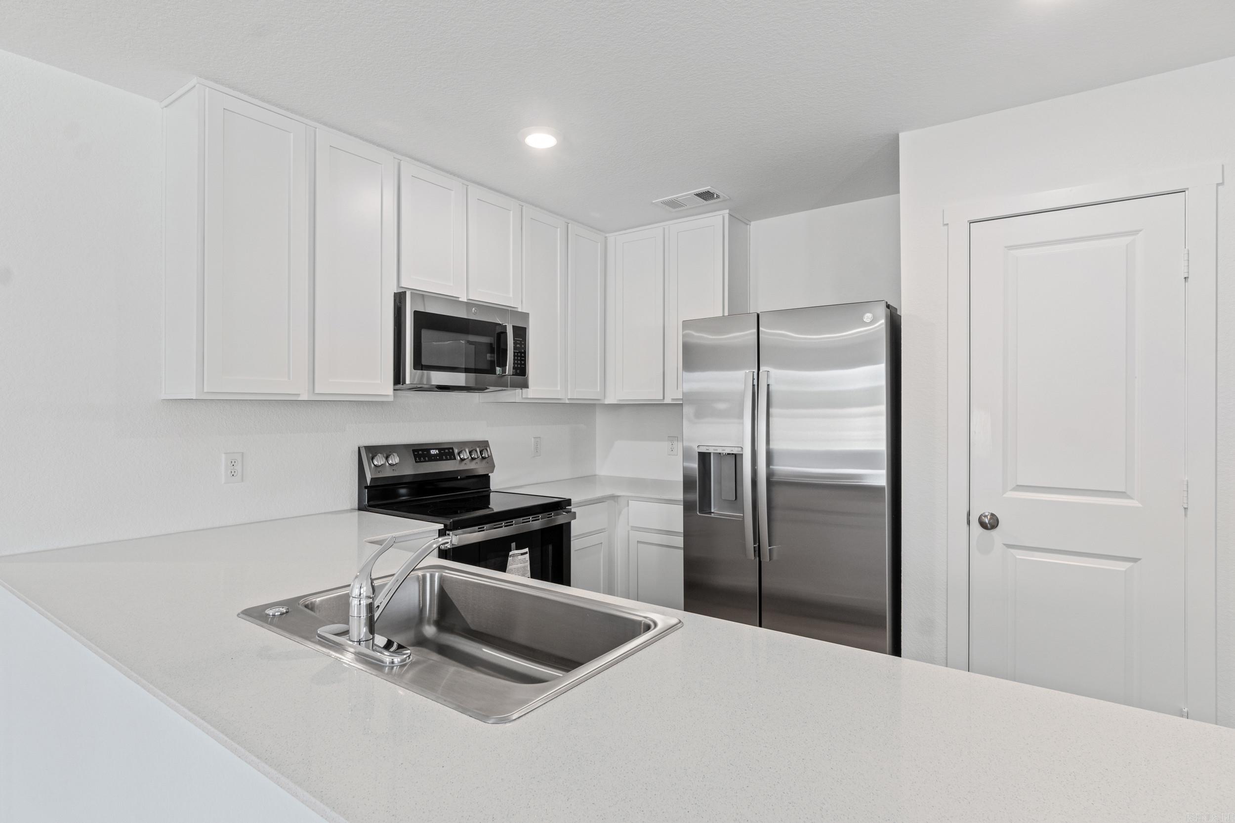 65 Farmhouse Loop Property Photo 13