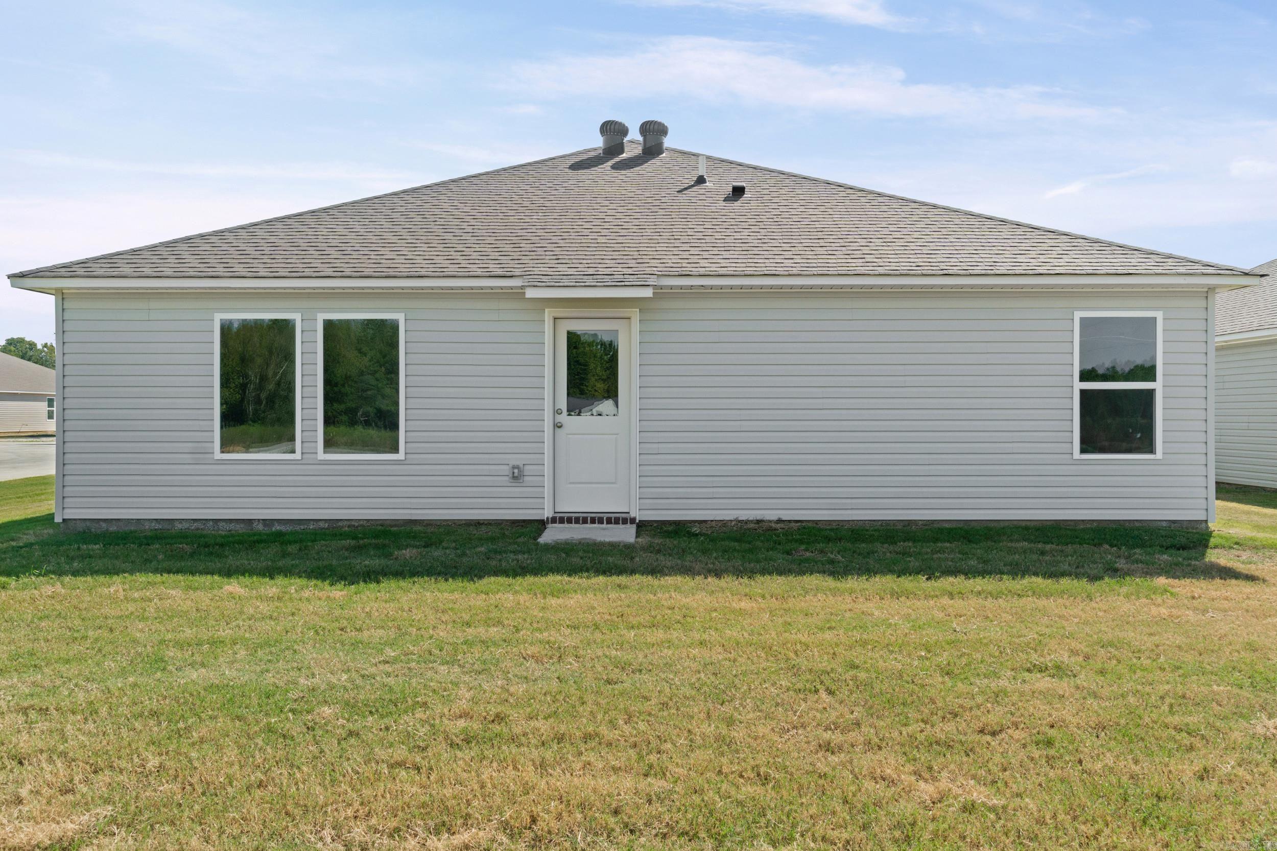 65 Farmhouse Loop Property Photo 31