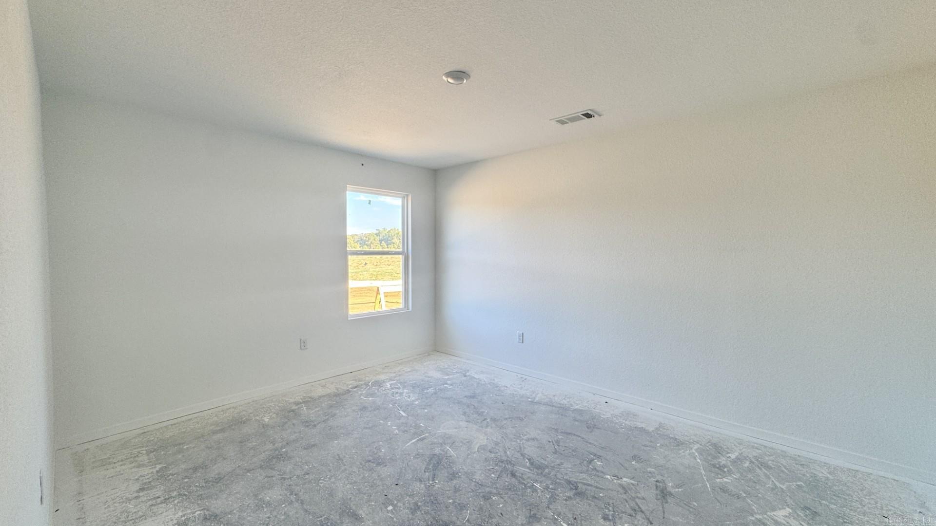 58 Farmhouse Loop Property Photo 3