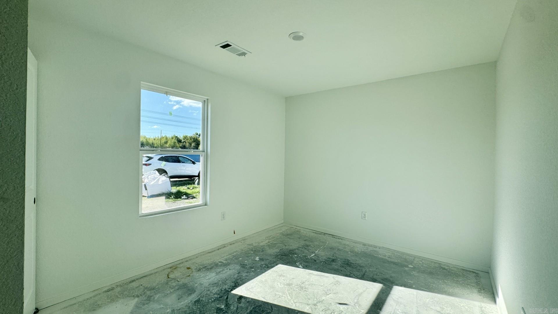 58 Farmhouse Loop Property Photo 5