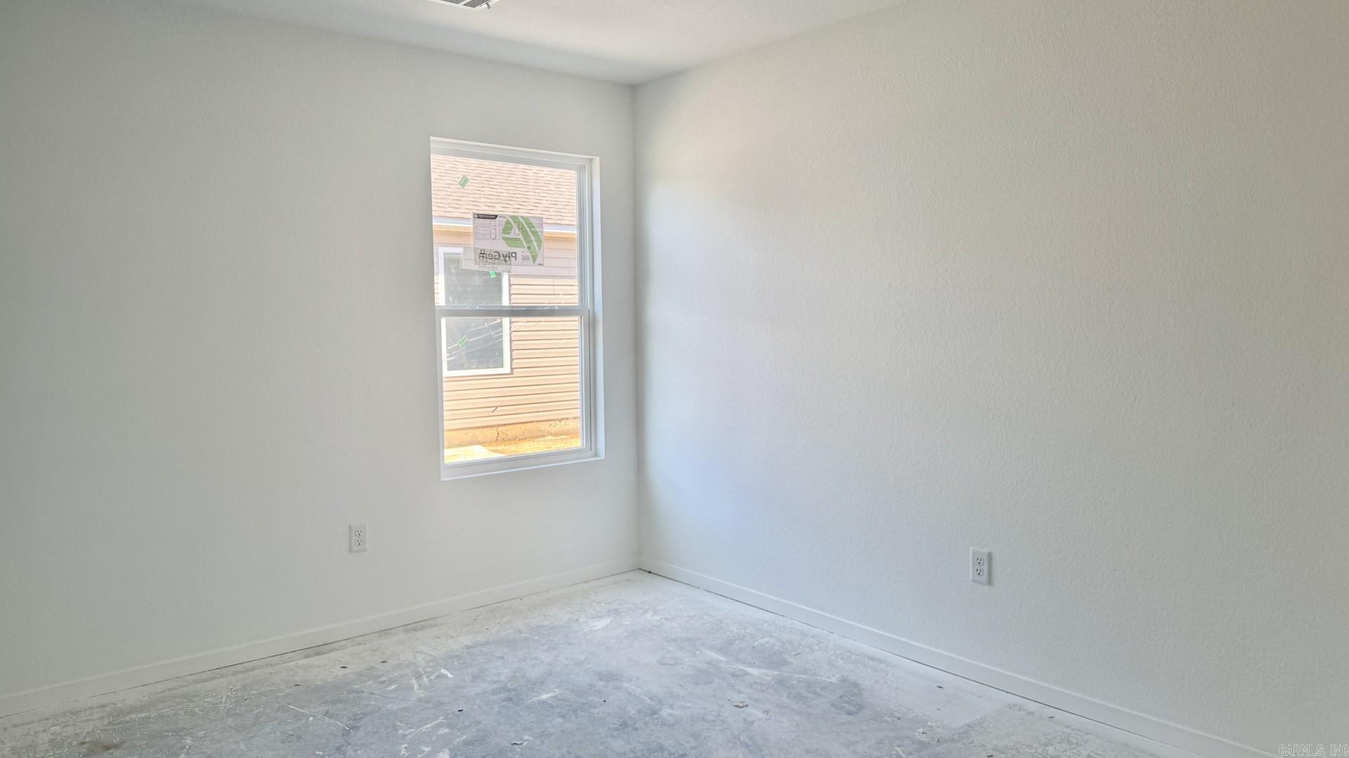 58 Farmhouse Loop Property Photo 6