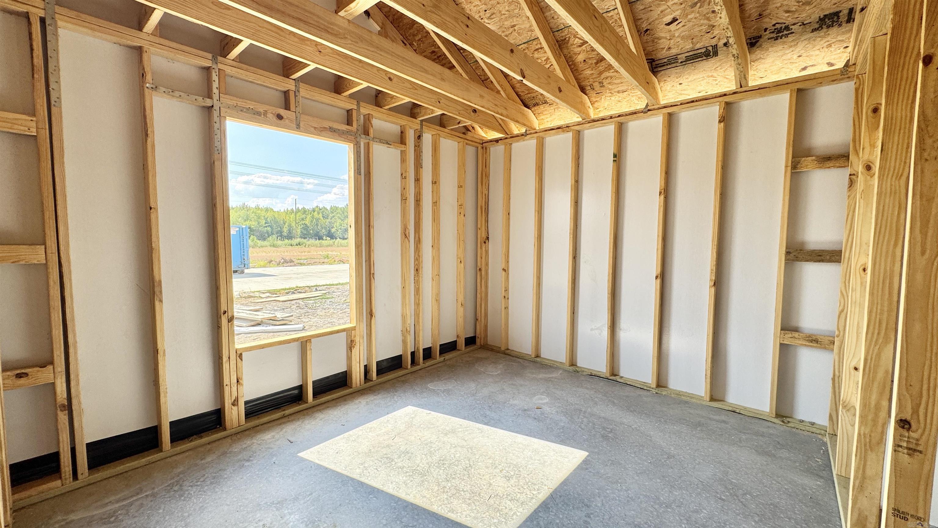 58 Farmhouse Loop Property Photo 8