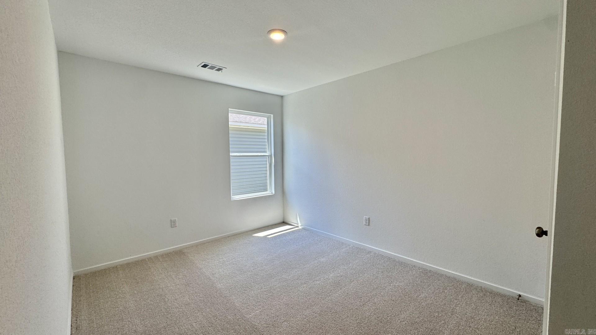 63 Farmhouse Loop Property Photo 7