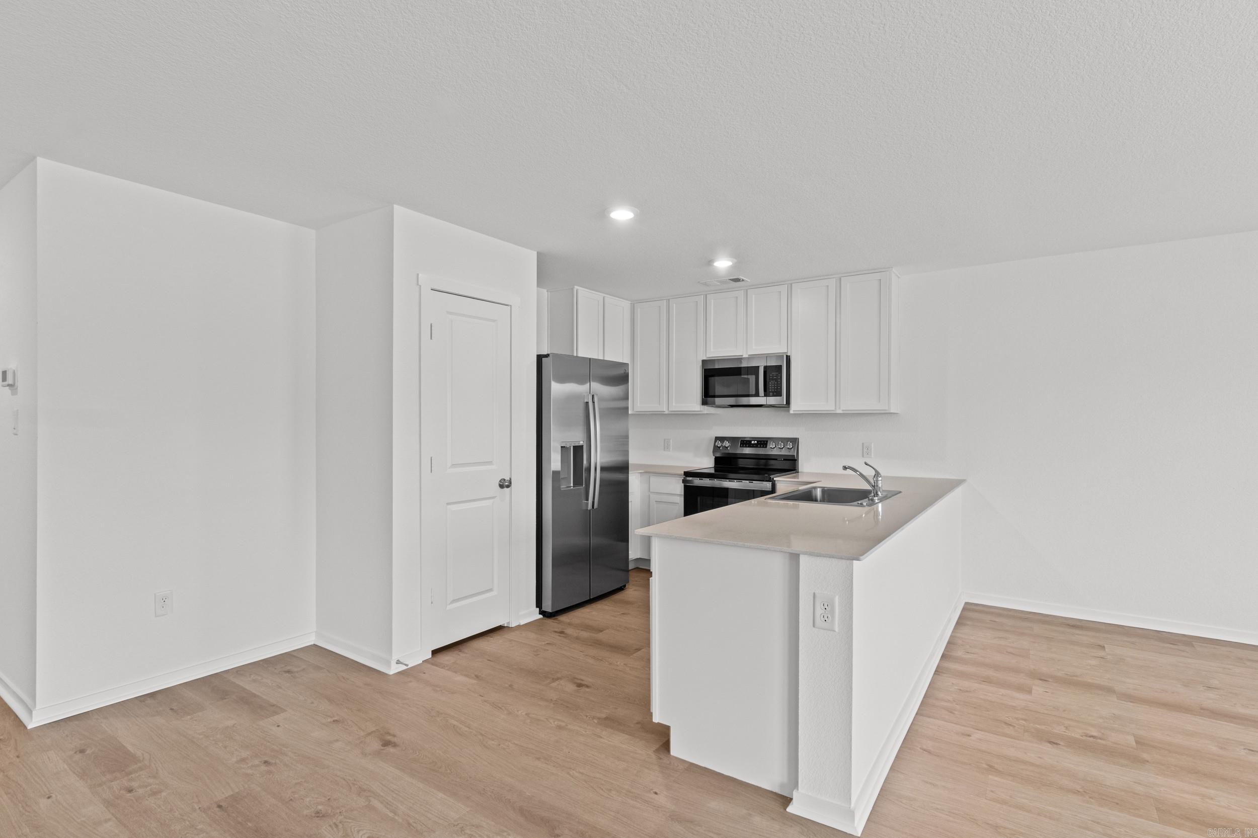 63 Farmhouse Loop Property Photo 11