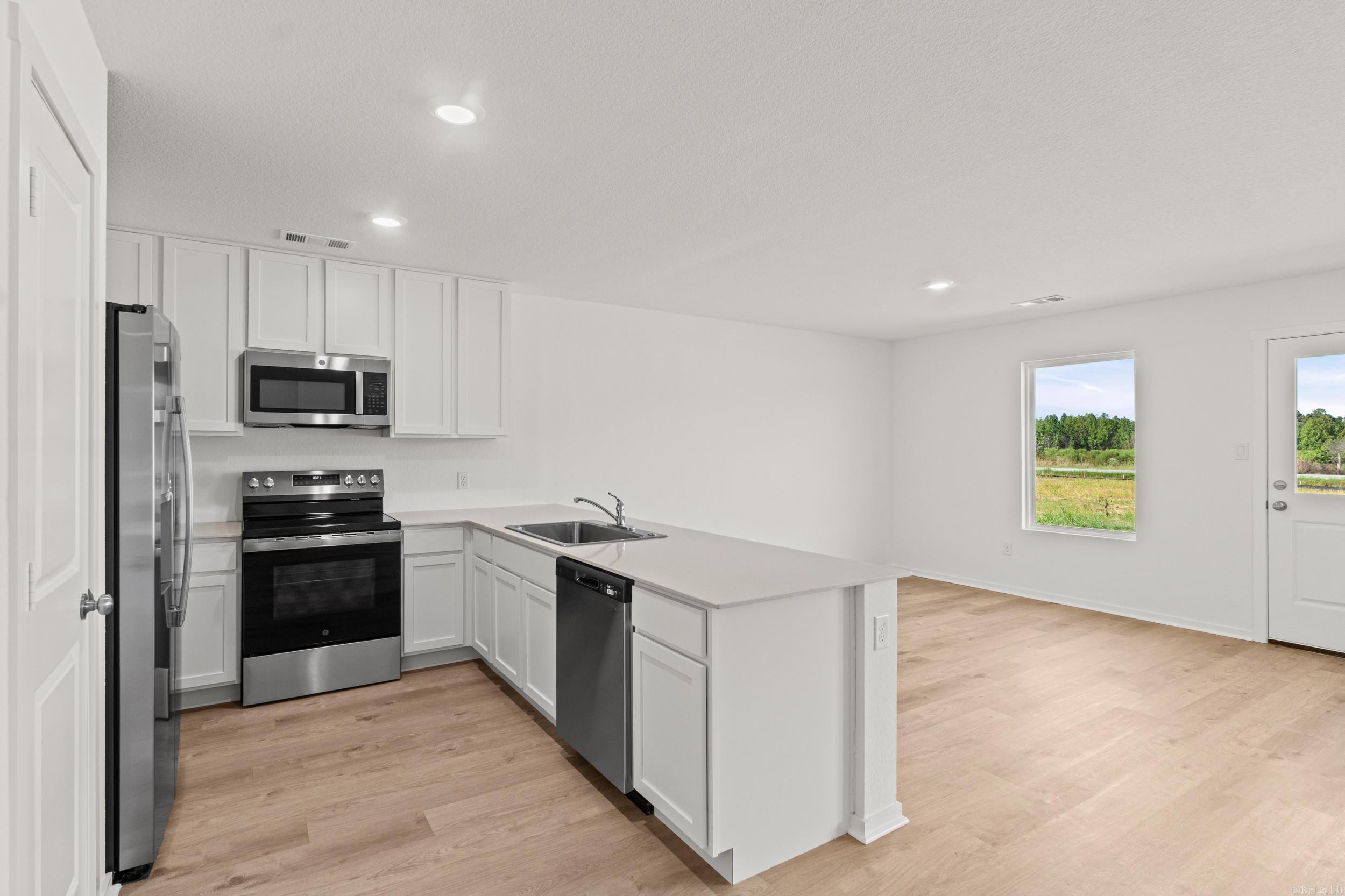 63 Farmhouse Loop Property Photo 14