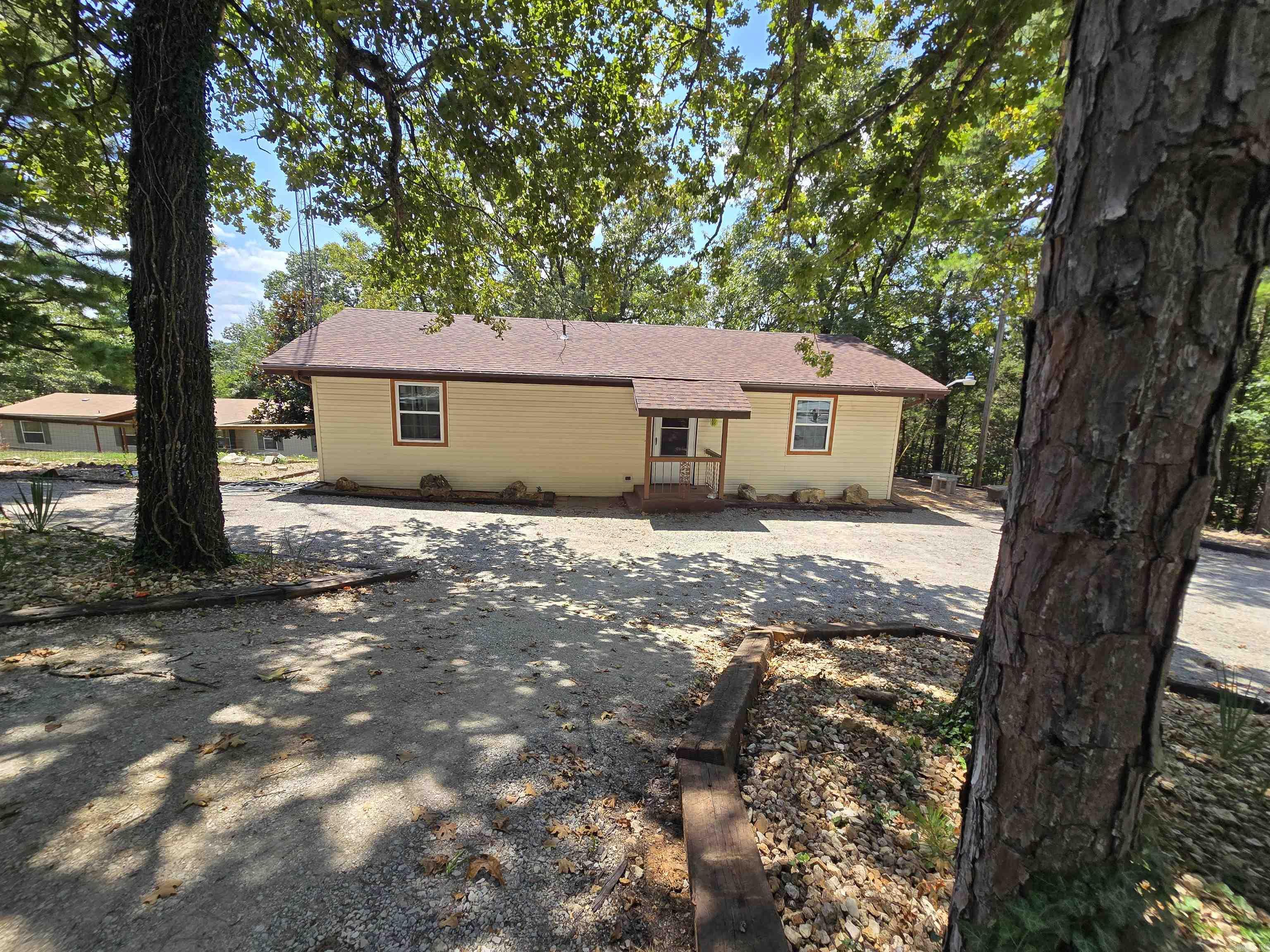 485 & 497 Cr 176 Property Photo 35
