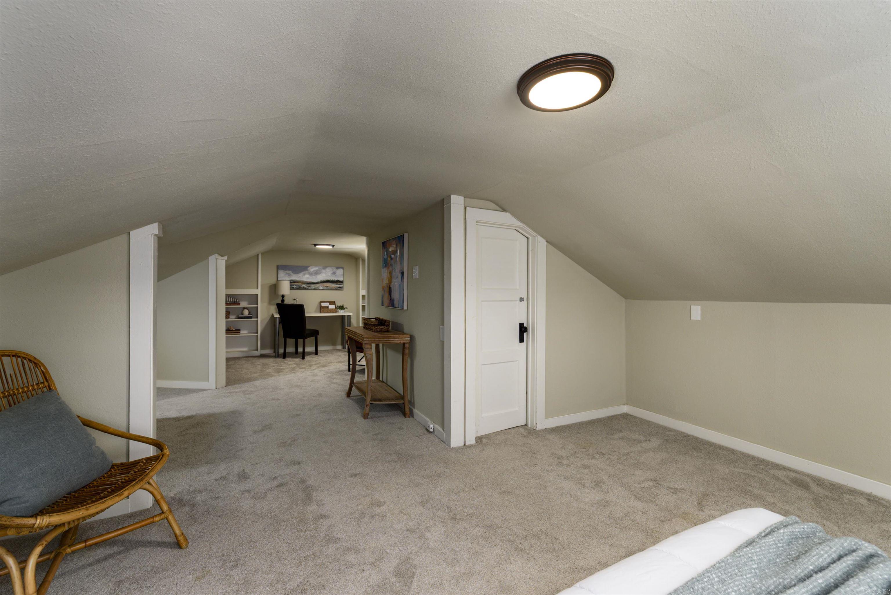 107 N Pine Street Property Photo 19