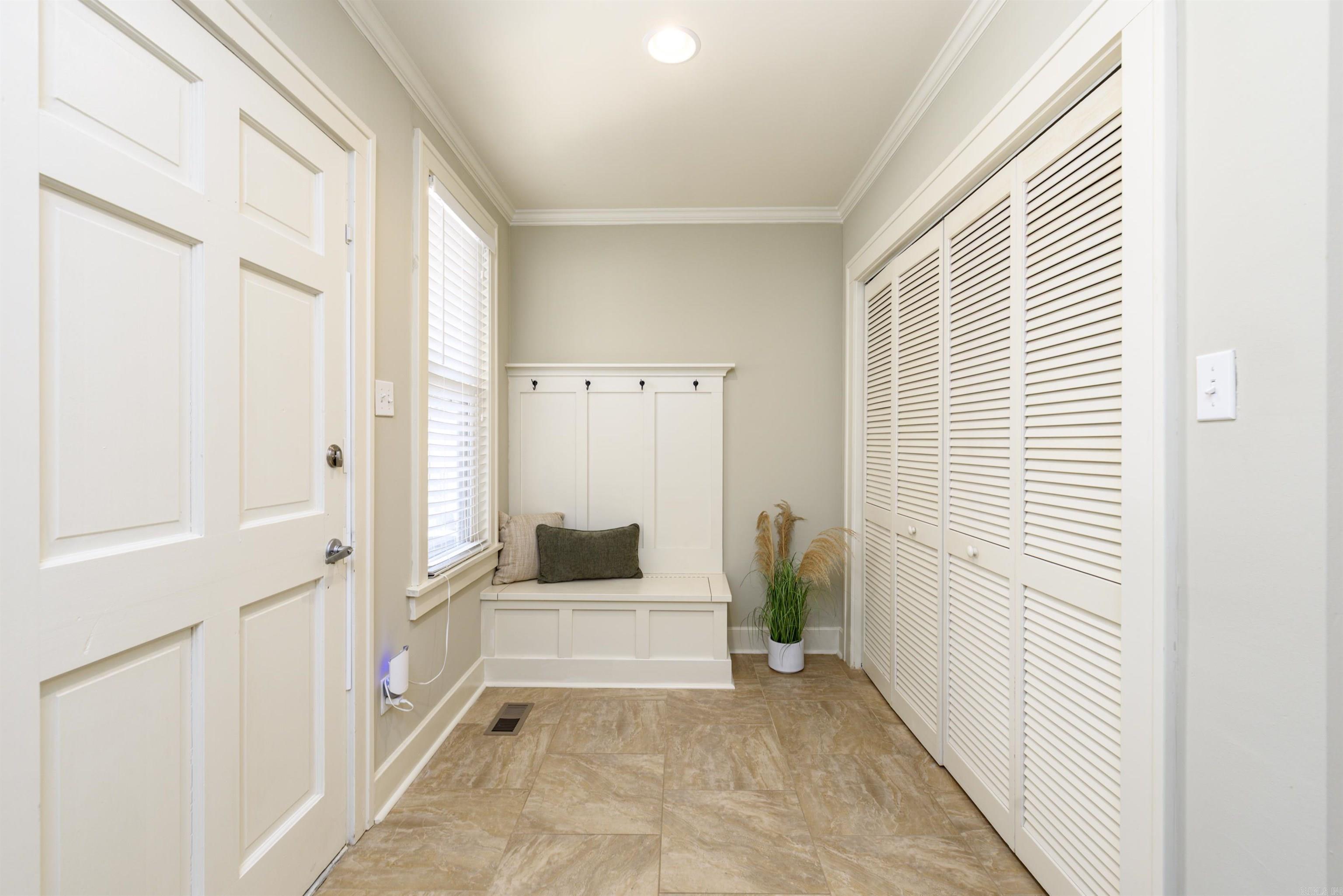 107 N Pine Street Property Photo 23