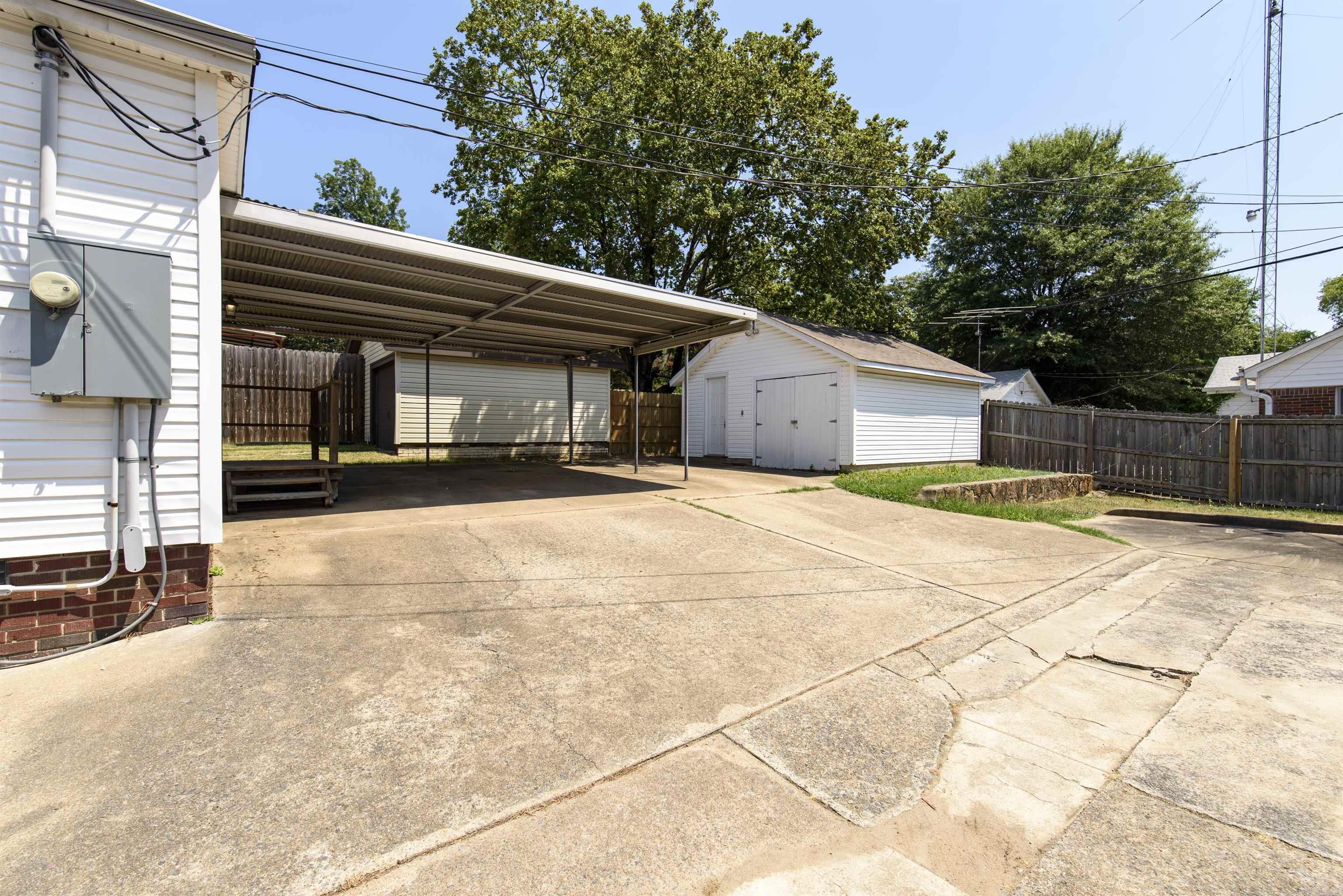 107 N Pine Street Property Photo 26