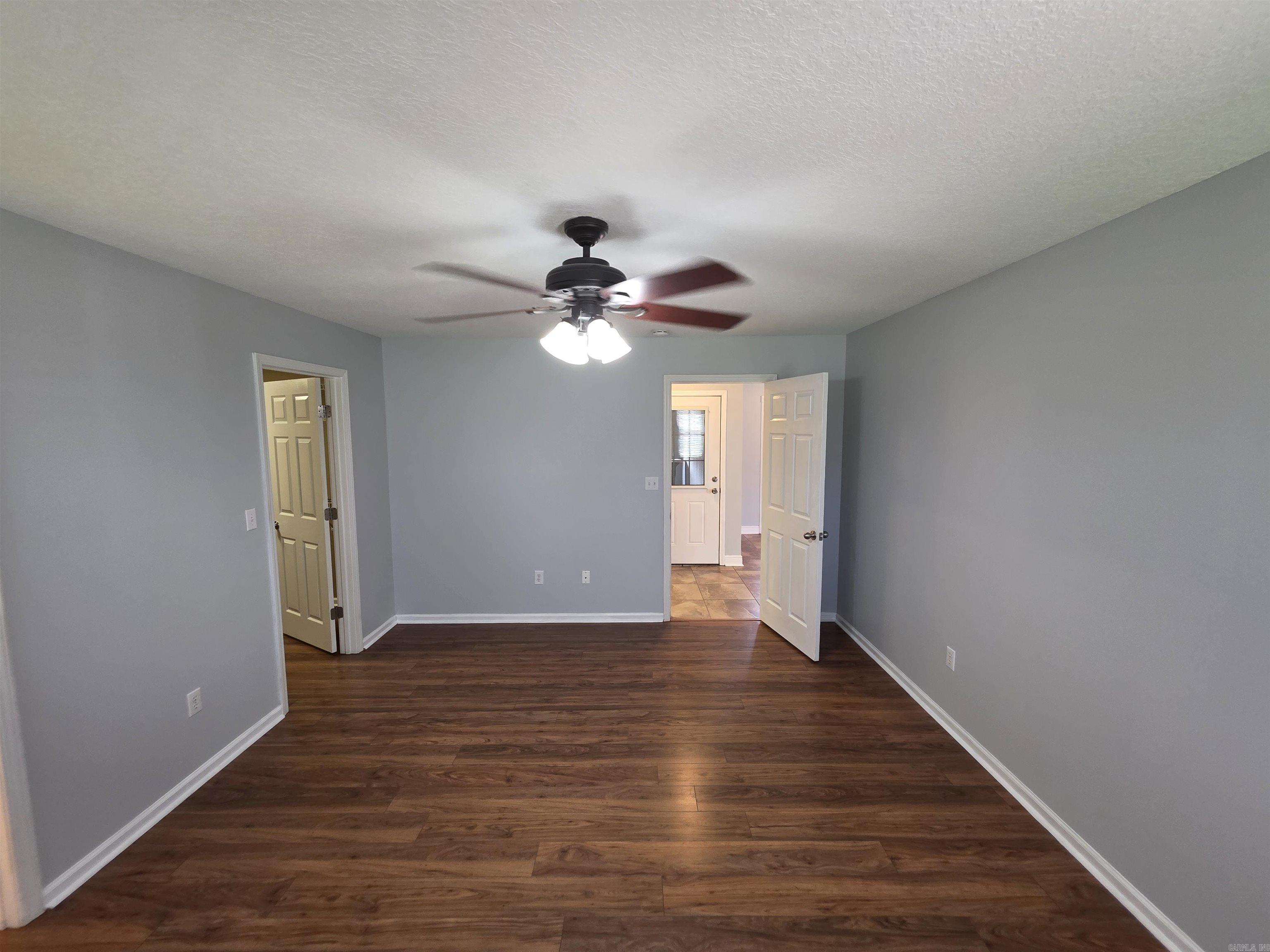 2903 Cambridge Drive Property Photo 17